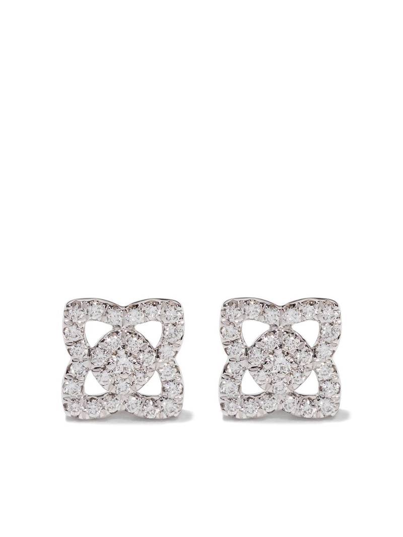 De Beers Jewellers 18kt white gold Enchanted Lotus diamond small stud earrings - Silver von De Beers Jewellers