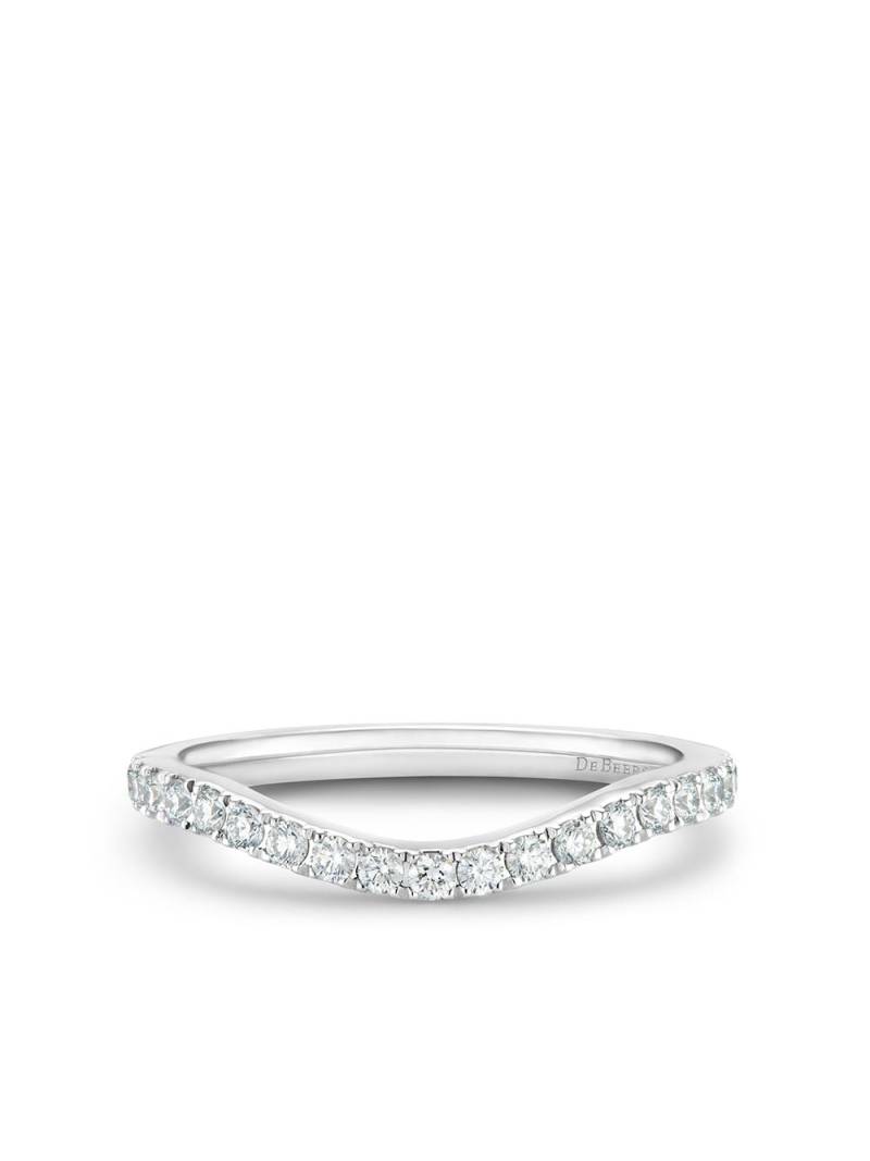 De Beers Jewellers platinum DB Classic half diamond eternity shaped band - White von De Beers Jewellers