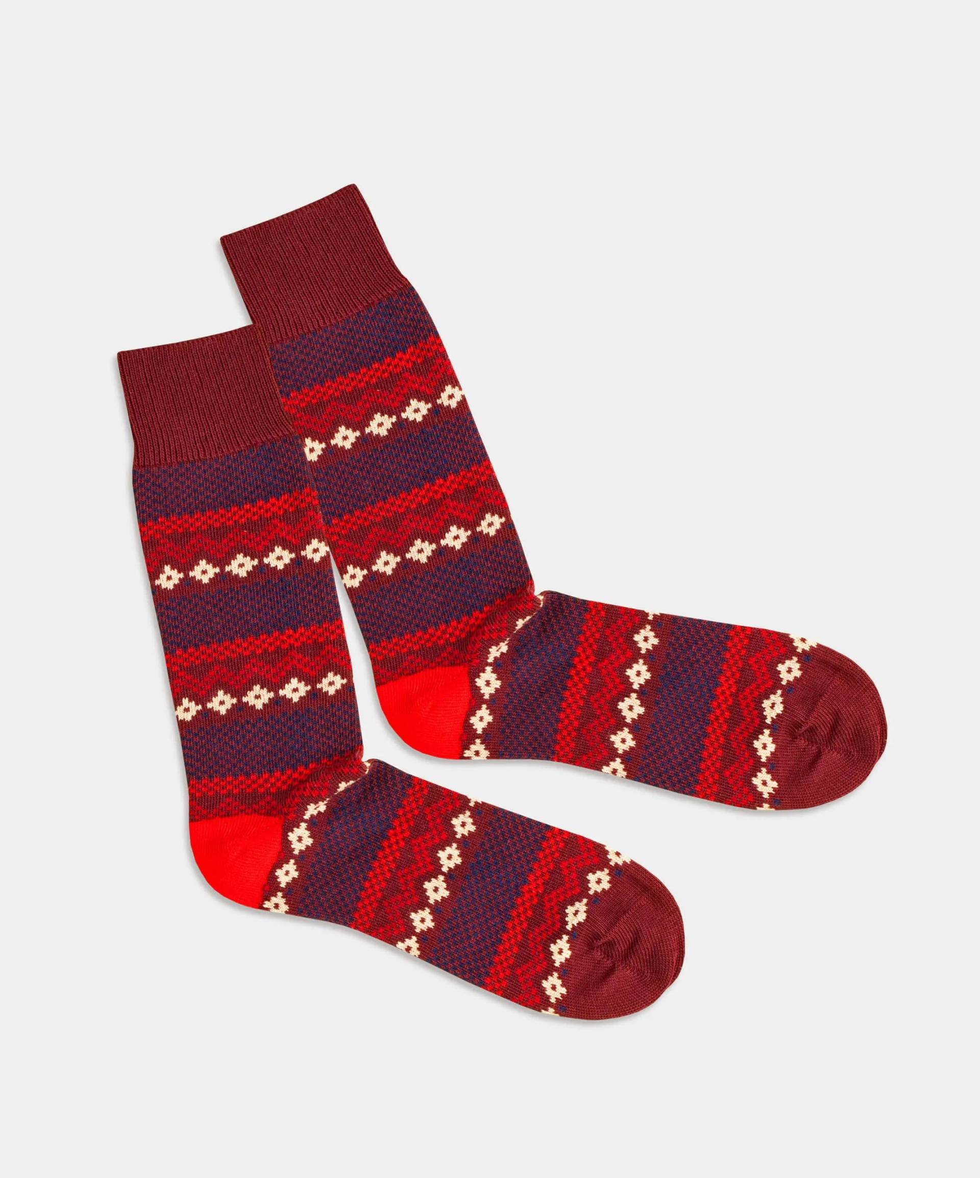 - Socken in Rot mit Nordisch Motiv/Muster von DillySocks