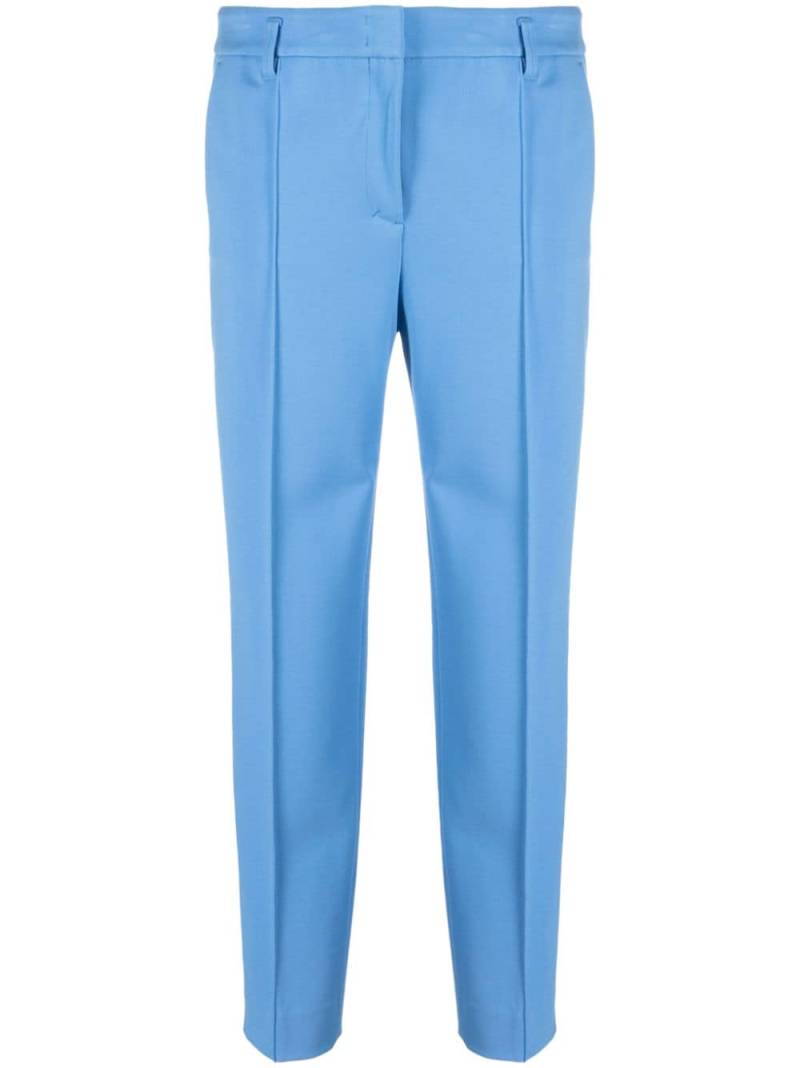 Dorothee Schumacher pleat-detail cropped trousers - Blue von Dorothee Schumacher