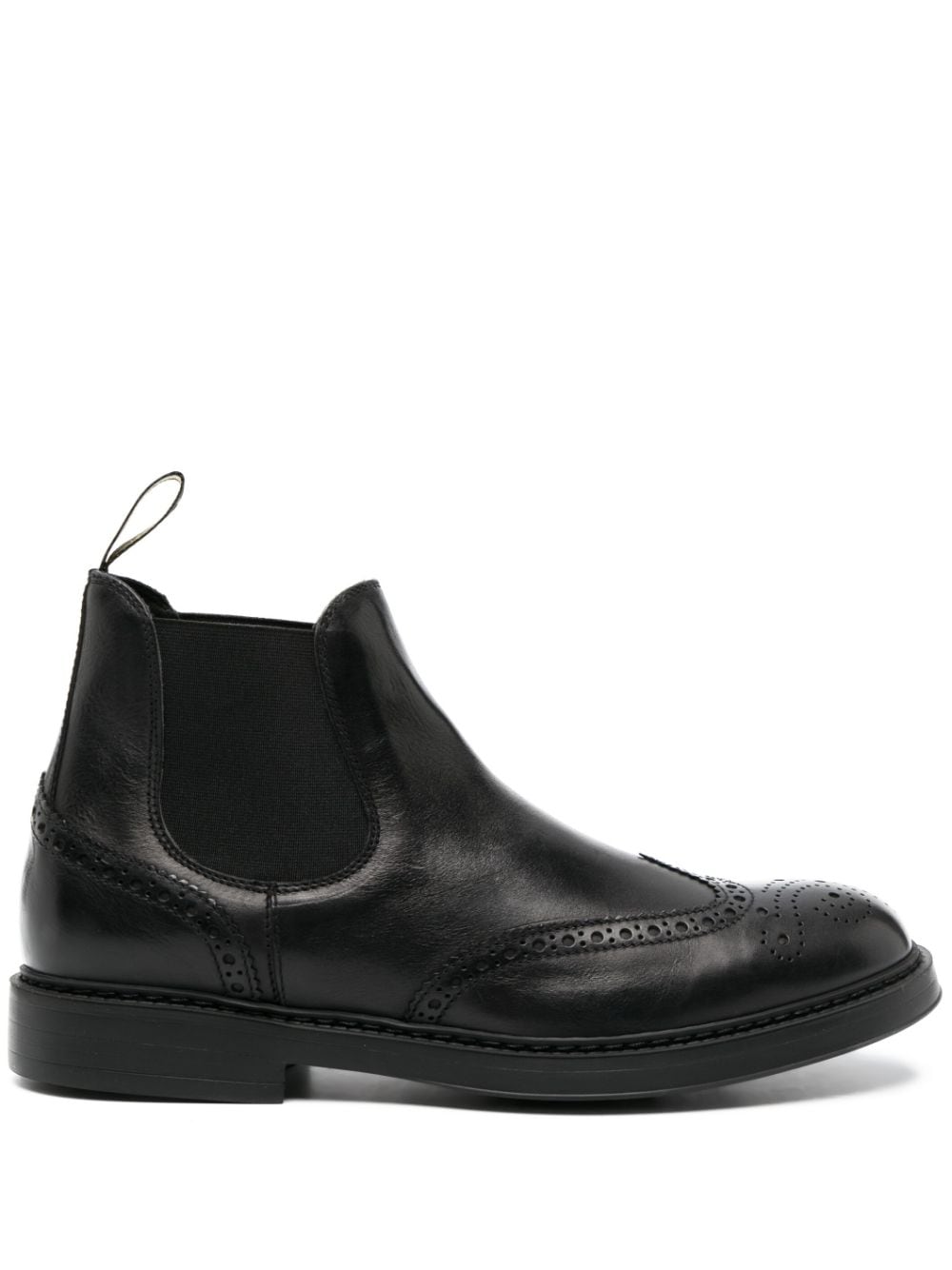 Doucal's perforated leather ankle boots - Black von Doucal's