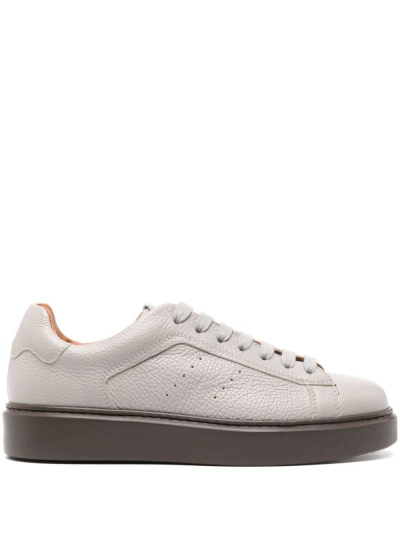 Doucal's tumbled leather sneakers - Grey von Doucal's