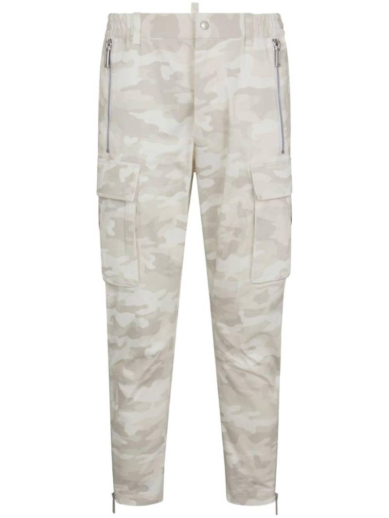 Dsquared2 tapered camouflage-print cargo trousers - Neutrals von Dsquared2