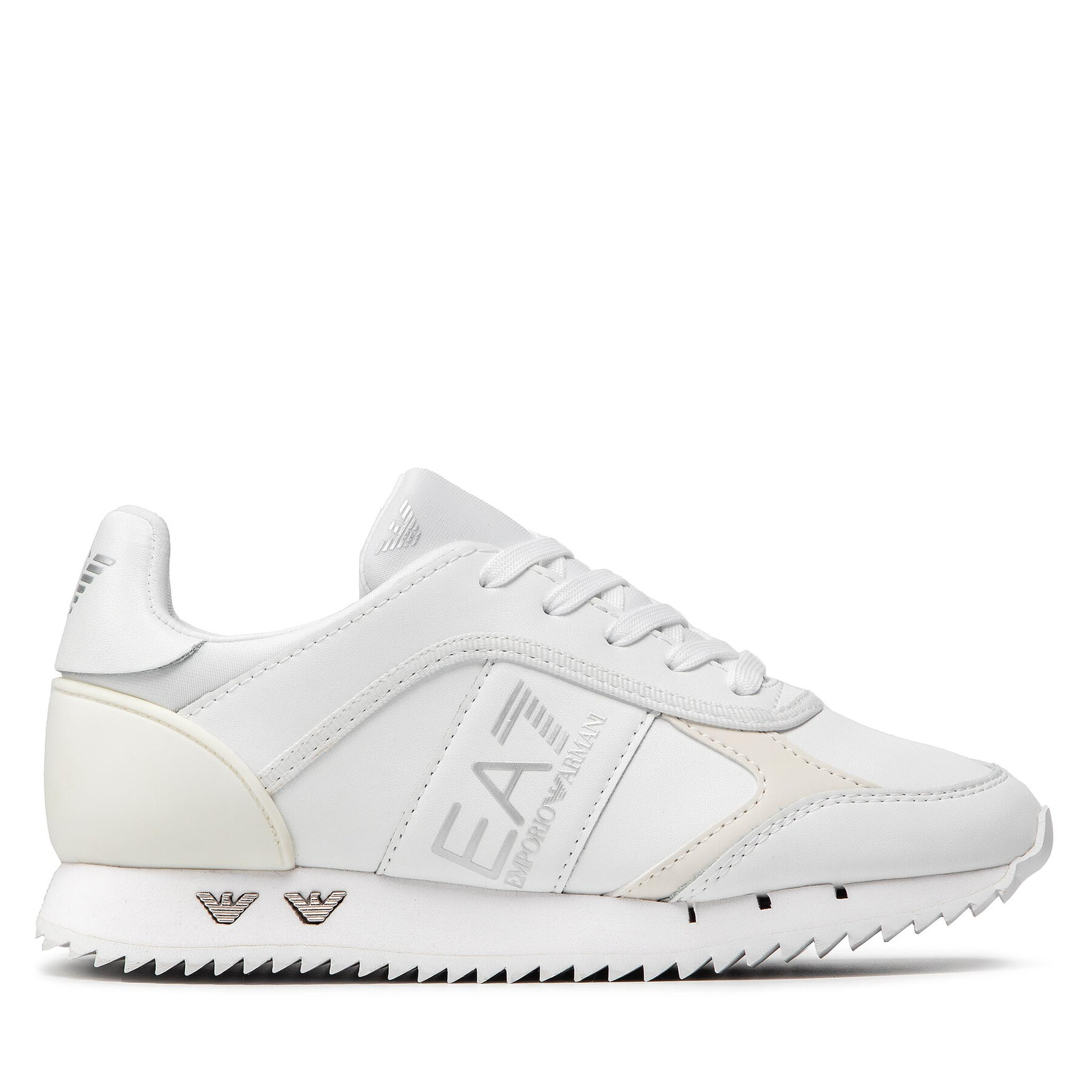 Sneakers EA7 Emporio Armani X8X119 XK291 R383 Triple Wht/Silver Eo von EA7 Emporio Armani