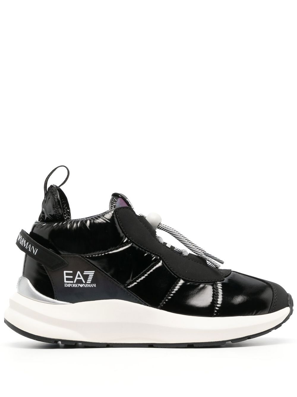Ea7 Emporio Armani padded mid-top sneakers - Black von Ea7 Emporio Armani