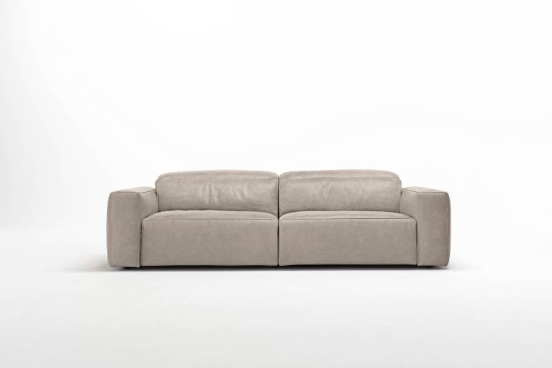 Egoitaliano 2,5-Sitzer »Beverly, Designsofa mit erstklassigem Sitzkomfort und tollen Details«, Breite 242 cm, verstellbare Kopfteile von Egoitaliano