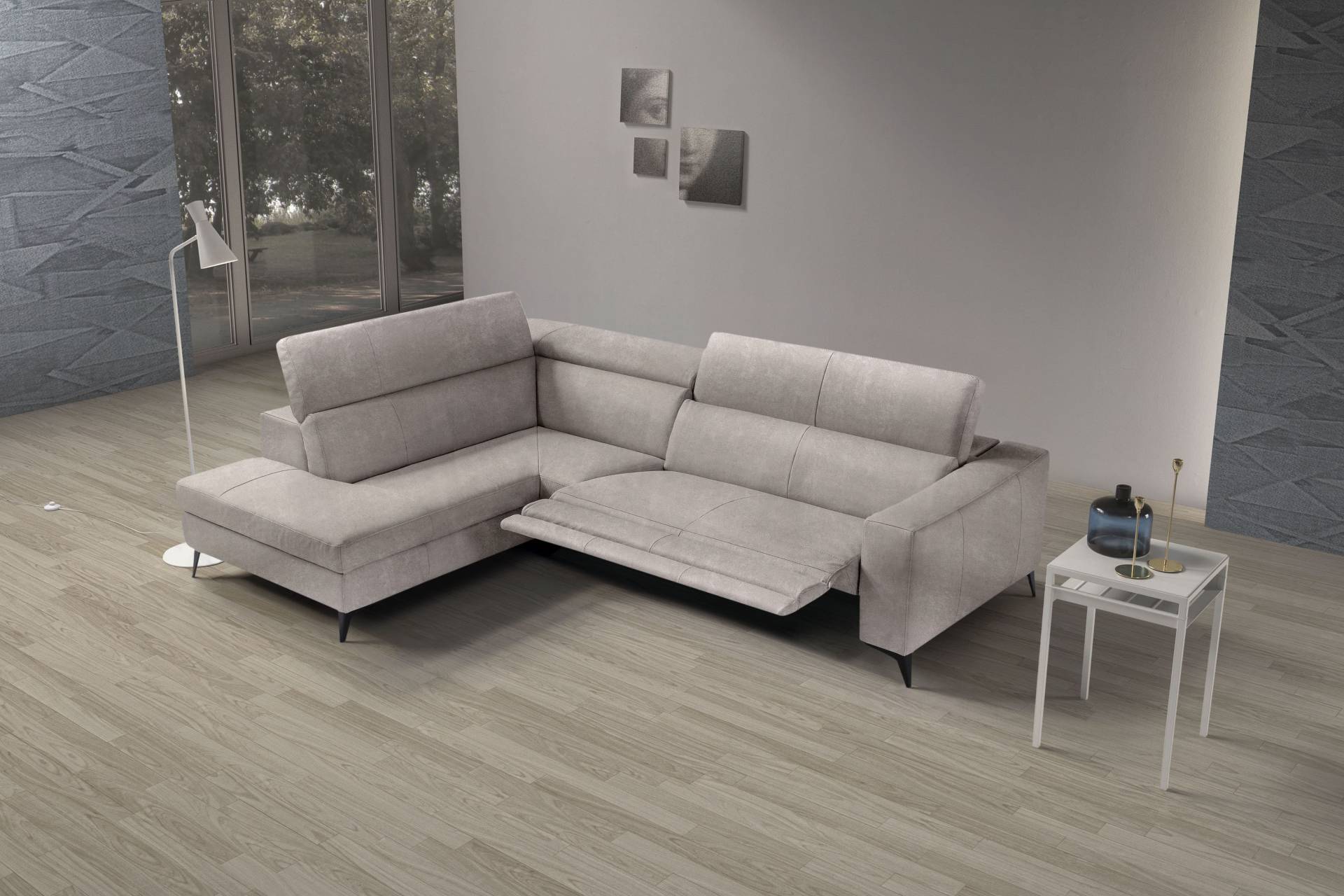 Egoitaliano Ecksofa »Edith, Designsofa mit hohem Sitzkomfort, L-Form«, inkl. elektrischer Relaxfunktion und manuell verstellbaren Kopfteilen Egoitaliano Ecksofa »Edith, Designsofa mit hohem Sitzkomfort, L-Form«, inkl. elektrischer Relaxfunktion und manuell verstellbaren Kopfteilen von Egoitaliano
