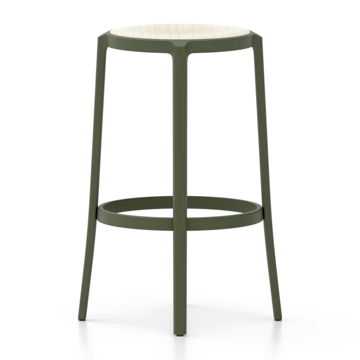 On & On Plywood Seat Barstool Barstuhl, Farbe green, Sitz holz, esche hell von Emeco