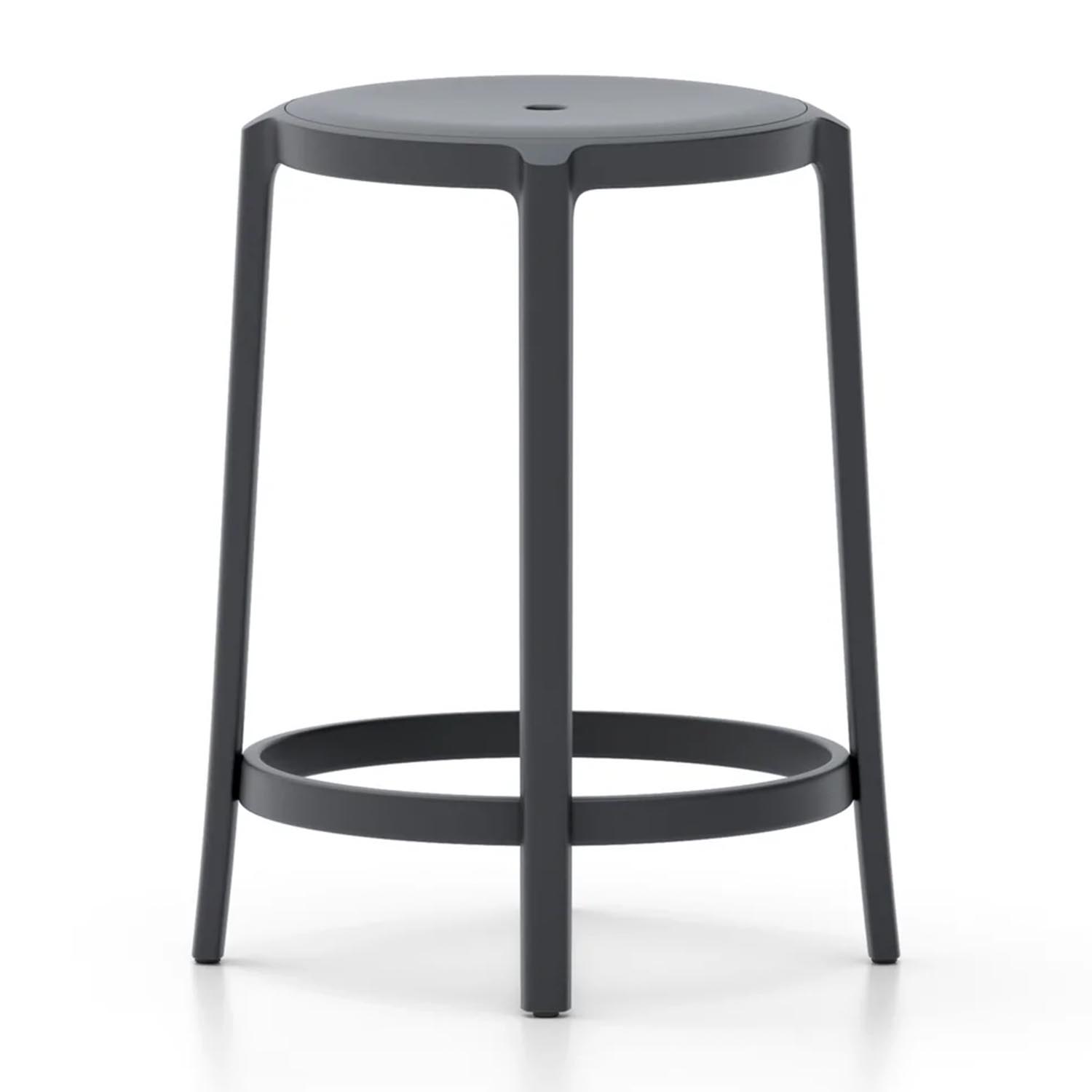 On & On Recycled PET Seat Counter Stool Hochstuhl, Farbe black von Emeco