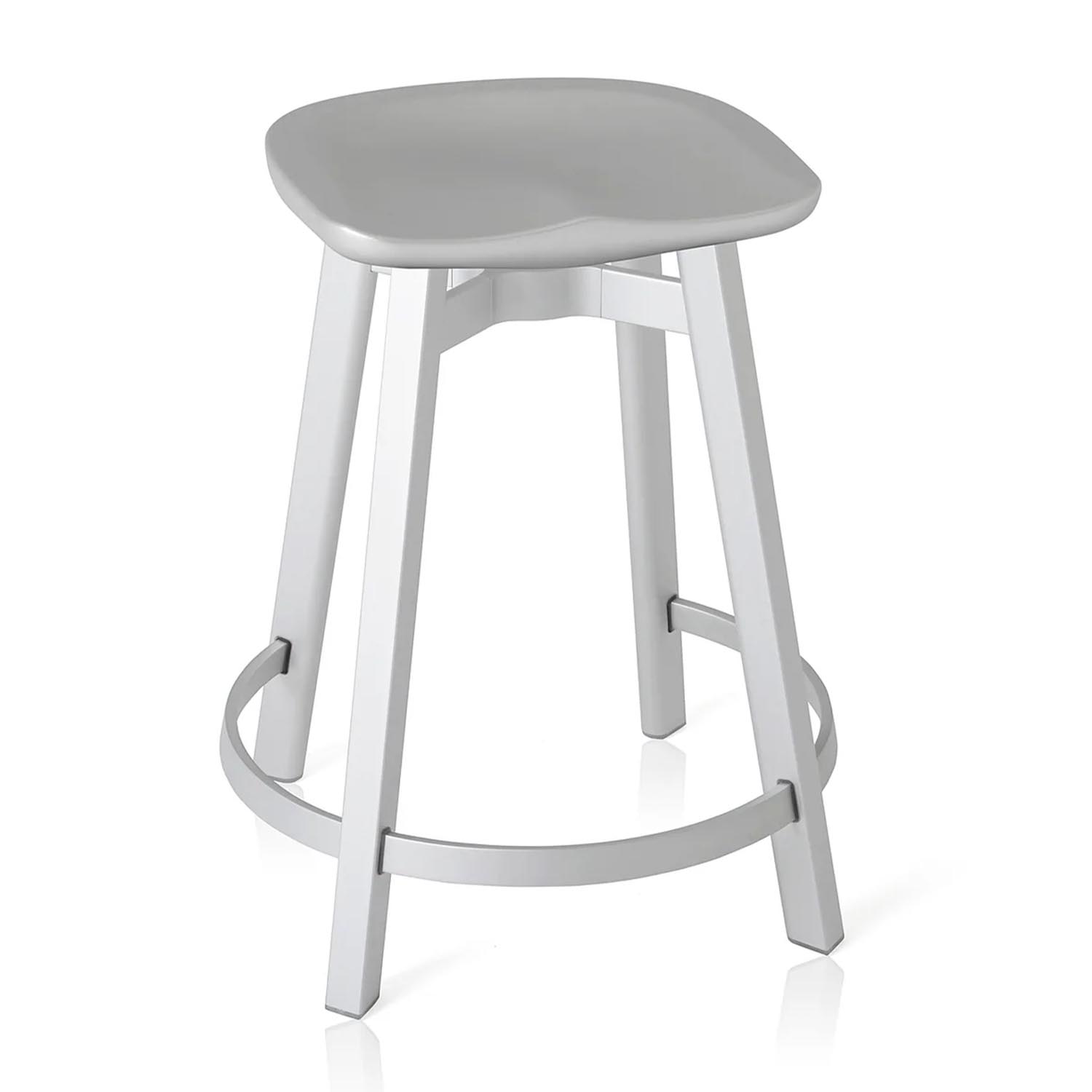 SU Counter Stool Hochstuhl, Sitz polyethylen, flint grey, Gestell aluminium, eloxiert von Emeco