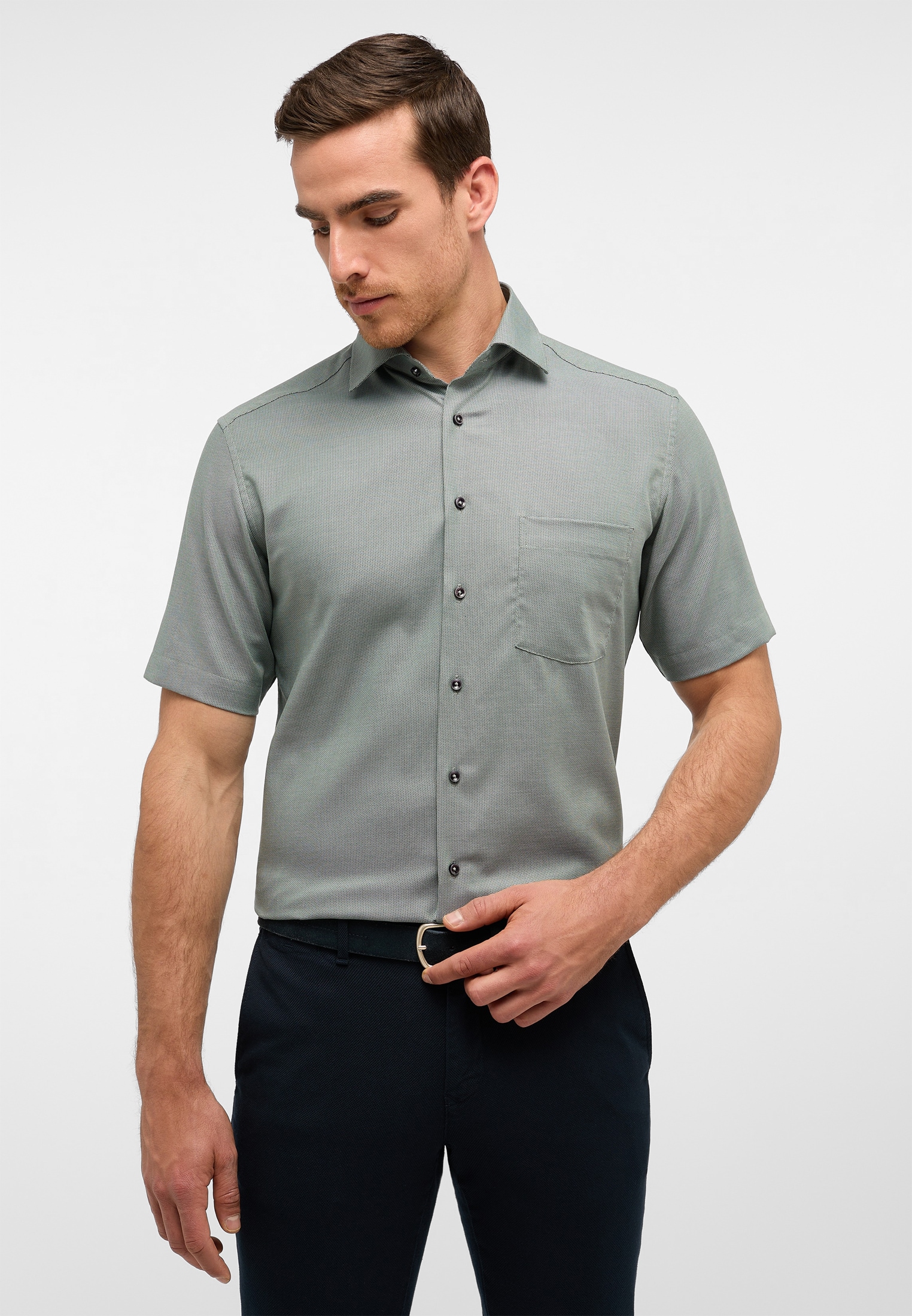 Eterna Kurzarmhemd »MODERN FIT«, NON IRON (bügelfrei) Eterna Kurzarmhemd »MODERN FIT«, NON IRON (bügelfrei) von Eterna