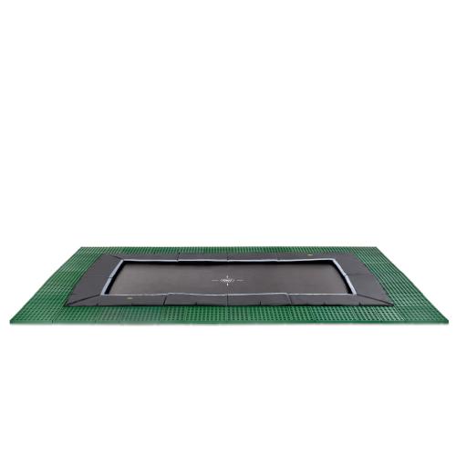 EXIT Dynamic ebenerdiges Trampolin mit Freezone Sicherheitsplatten - schwarz, 305x519cm von Exit Toys