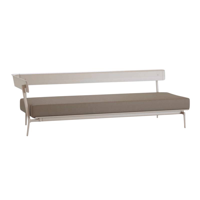 Aikana 3er Sofa, Farbe creamy white (cremeweiss), Stoff range 1 solids, colorado (rot), Ausführung armlehne rechts/sitzend links von FAST