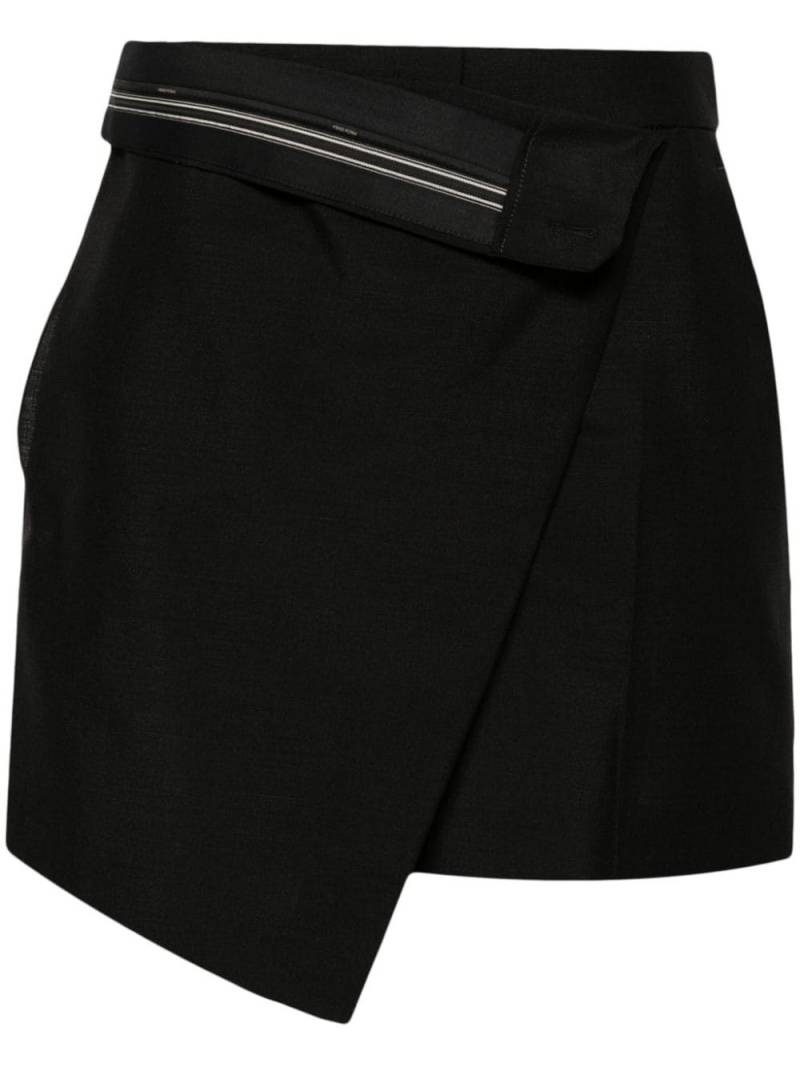 FENDI folded-waist wrap shorts - Black von FENDI