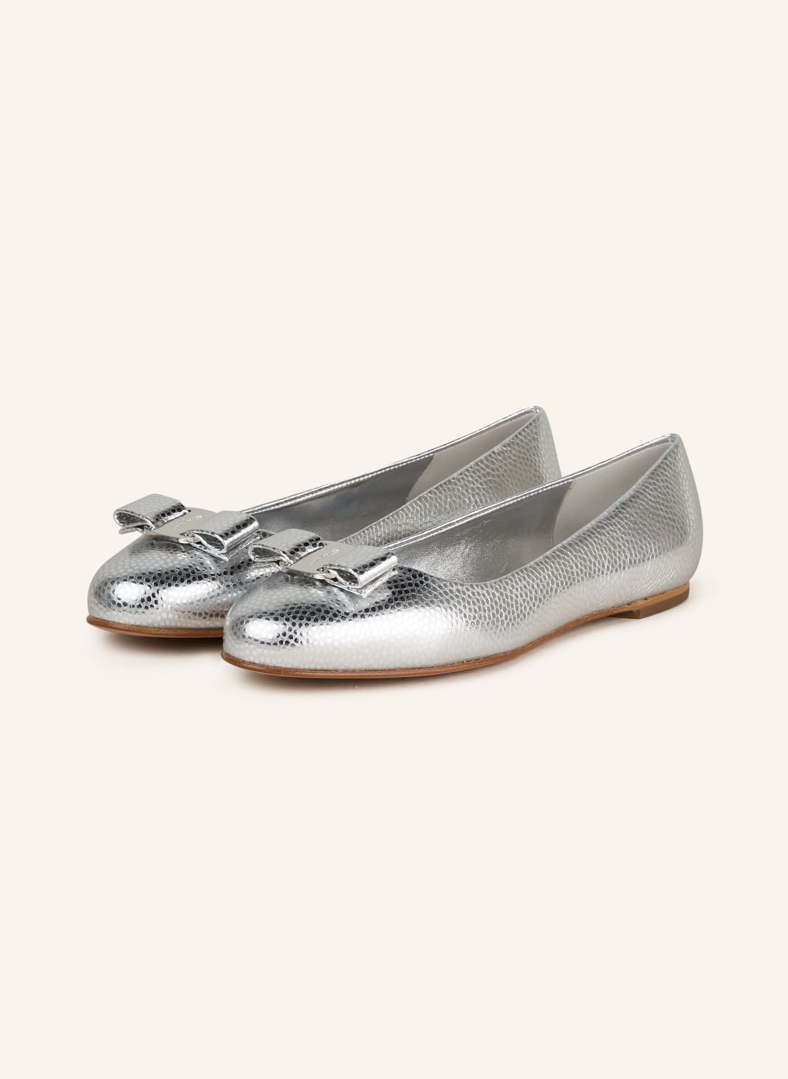 Ferragamo Ballerinas Varina silber von FERRAGAMO