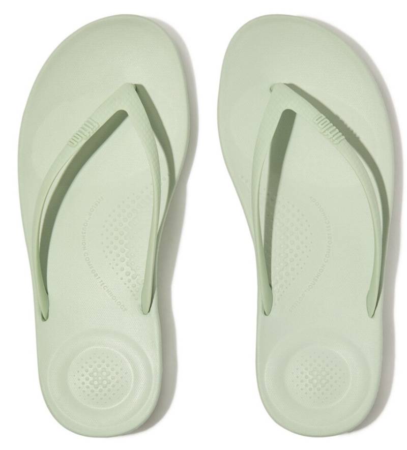 Fitflop Zehentrenner »IQUSHION«, Keilabsatz, Sommerschuh, Schlappen in schmaler Form von FitFlop