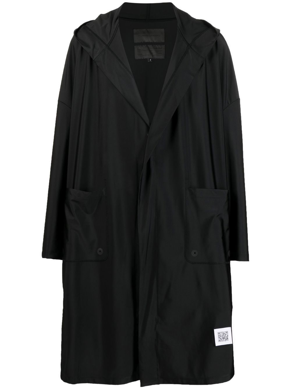 Fumito Ganryu logo-patch rain coat - Black von Fumito Ganryu