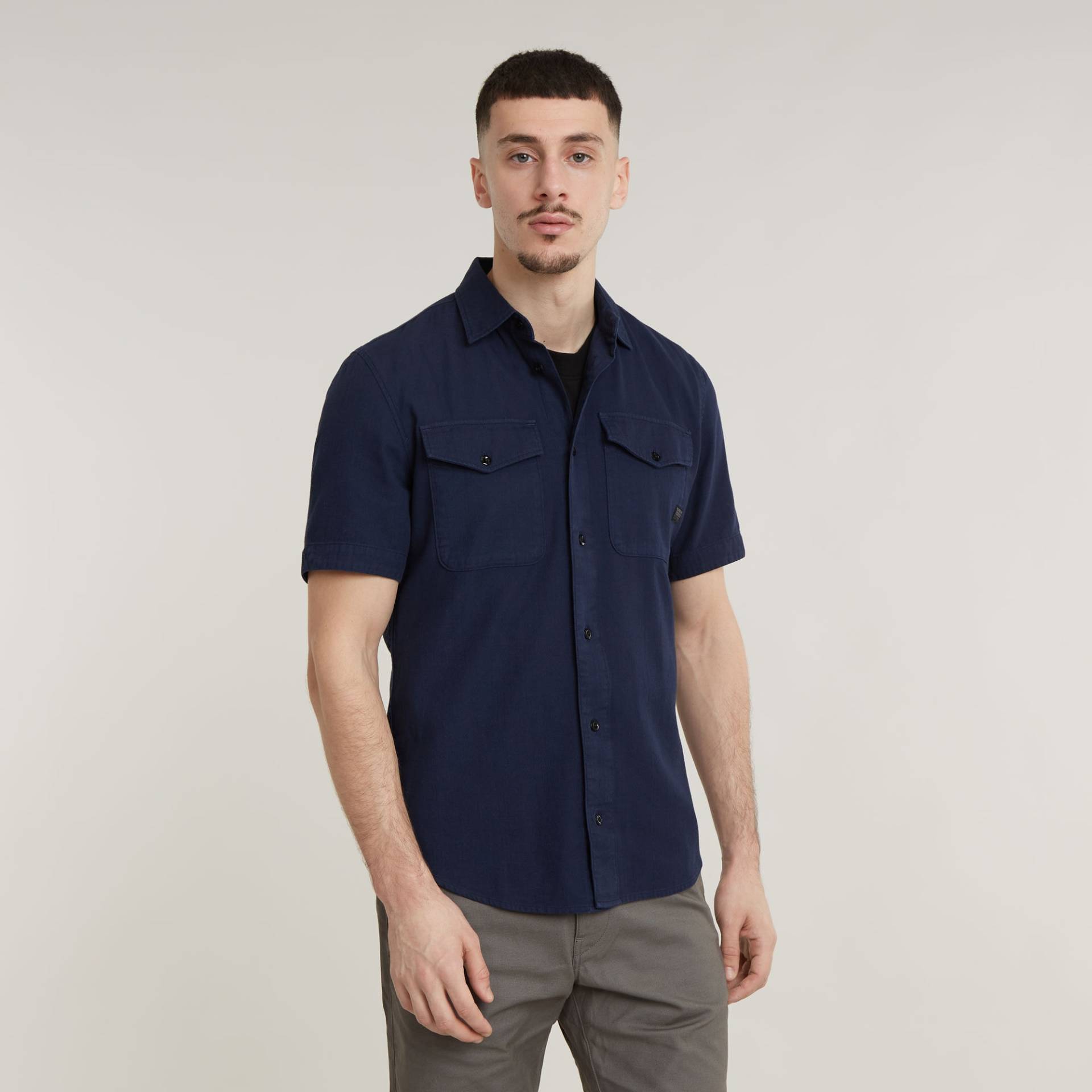 G-STAR Kurzarmhemd »Marine Slim Shirt«, mit aufgesetzten Taschen G-STAR Kurzarmhemd »Marine Slim Shirt«, mit aufgesetzten Taschen von G-STAR