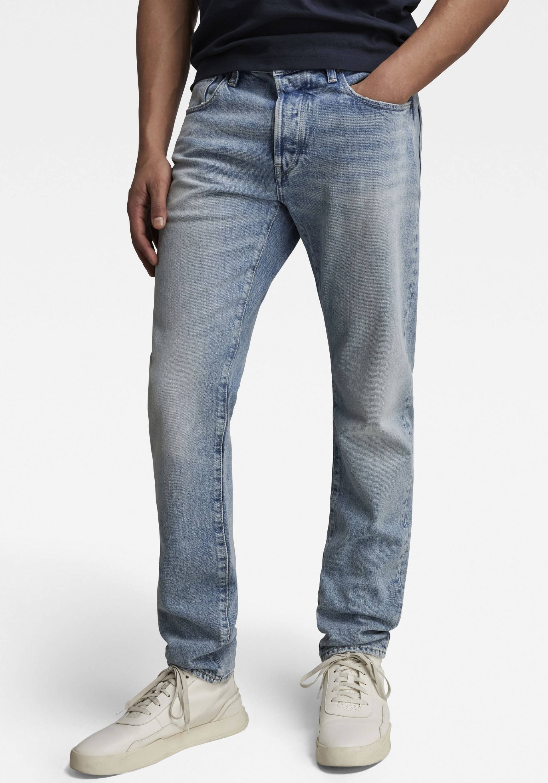 G-STAR Slim-fit-Jeans »3301 Slim«, mit toller Waschung und Elasthan G-STAR Slim-fit-Jeans »3301 Slim«, mit toller Waschung und Elasthan von G-STAR