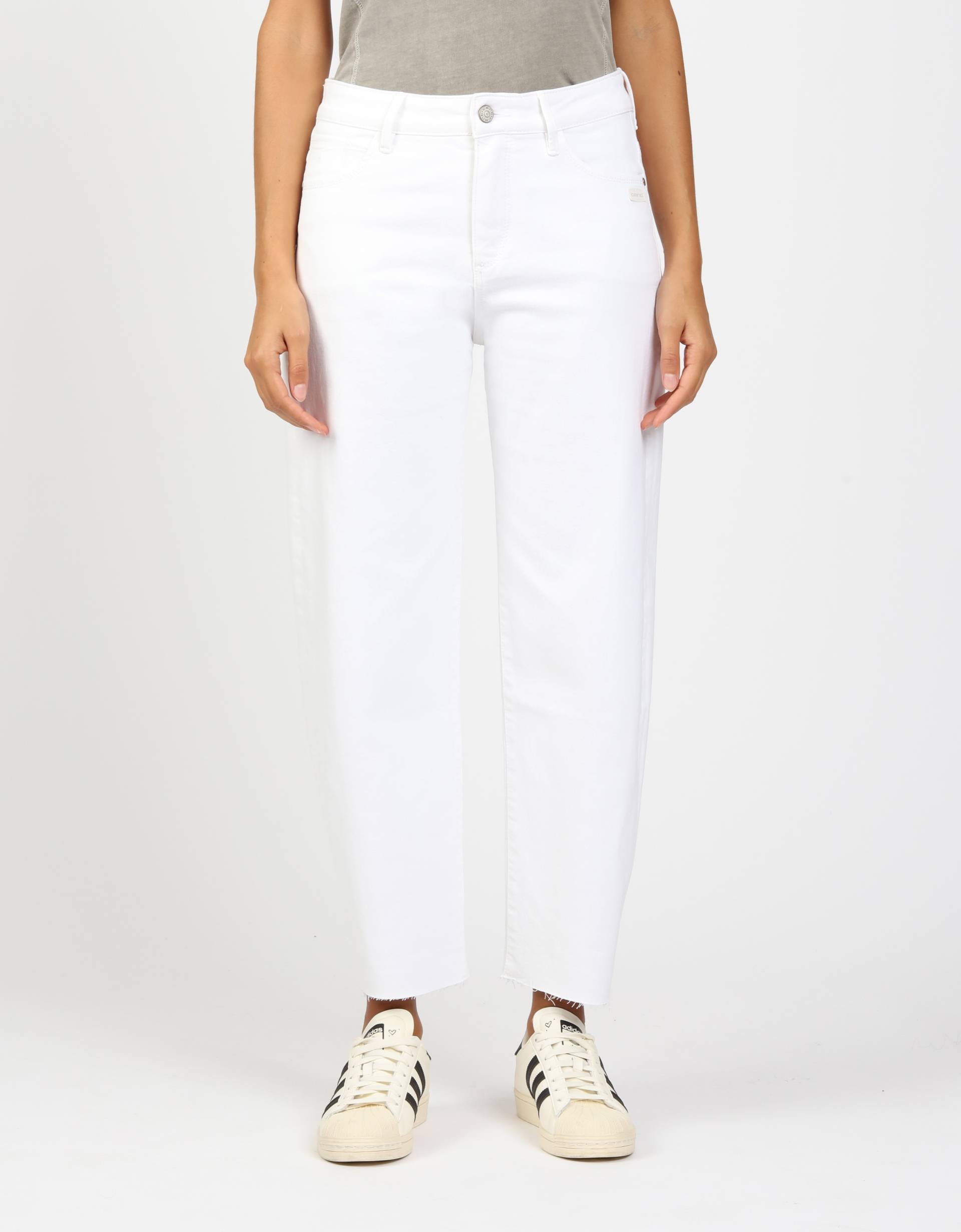 GANG 5-Pocket-Jeans »94IDA«, im lässigen O-Shape GANG 5-Pocket-Jeans »94IDA«, im lässigen O-Shape von GANG