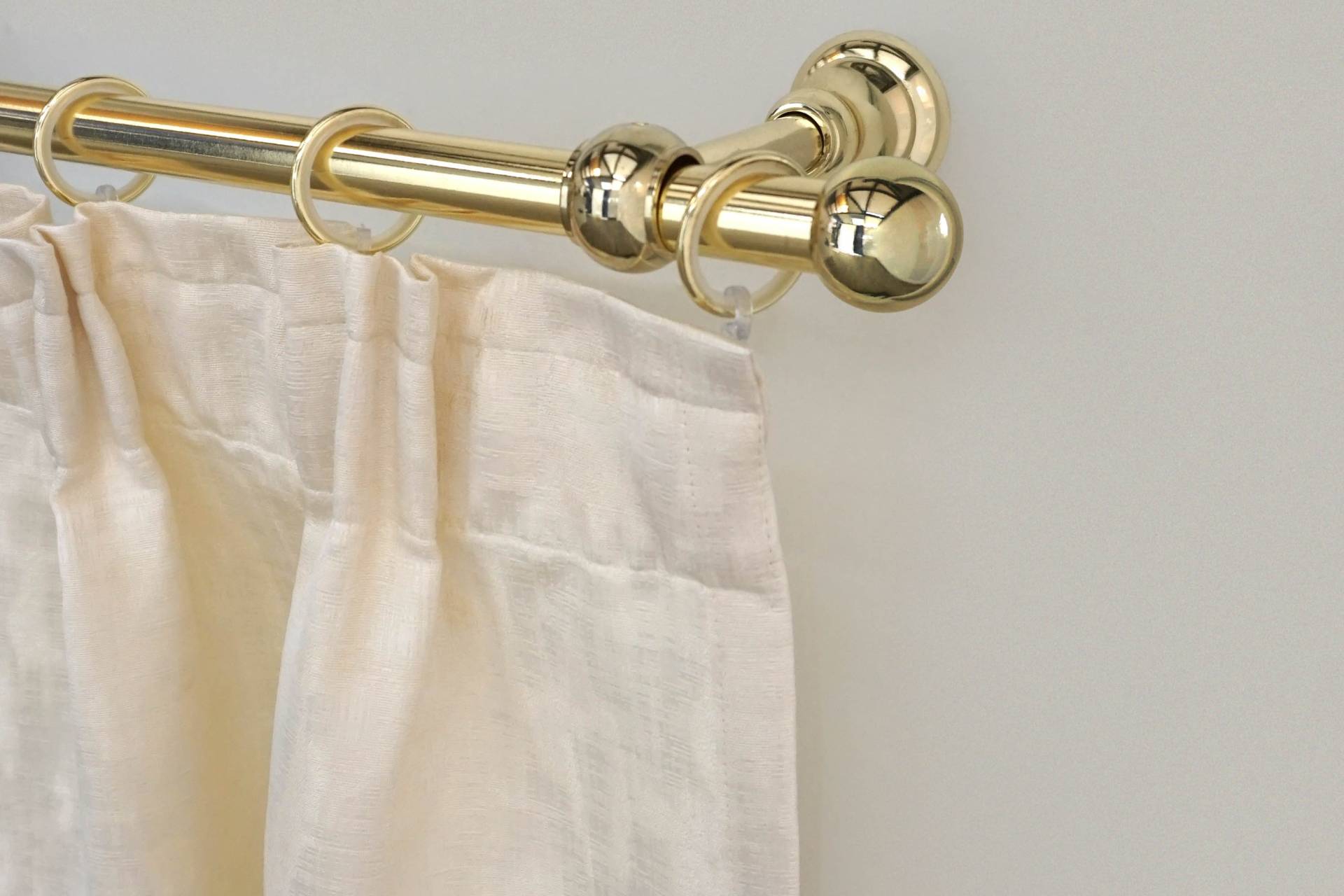 GARESA Gardinenstange »ANDREA«, 1 läufig-läufig, Wunschmasslänge, Vorhanggarnitur, verlängerbar, Endknopf Kugel kurz, mit Ringen GARESA Gardinenstange »ANDREA«, 1 läufig-läufig, Wunschmasslänge, Vorhanggarnitur, verlängerbar, Endknopf Kugel kurz, mit Ringen von GARESA