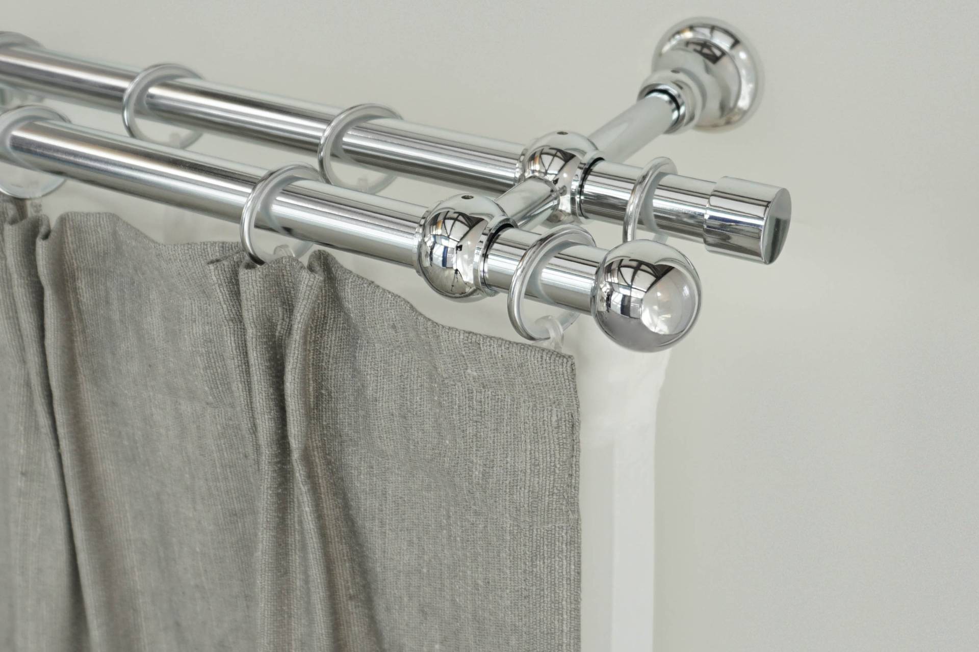 GARESA Gardinenstange »ANDREA«, 2 läufig-läufig, Wunschmasslänge, Vorhanggarnitur, verlängerbar, Endknopf Kugel kurz, mit Ringen GARESA Gardinenstange »ANDREA«, 2 läufig-läufig, Wunschmasslänge, Vorhanggarnitur, verlängerbar, Endknopf Kugel kurz, mit Ringen von GARESA