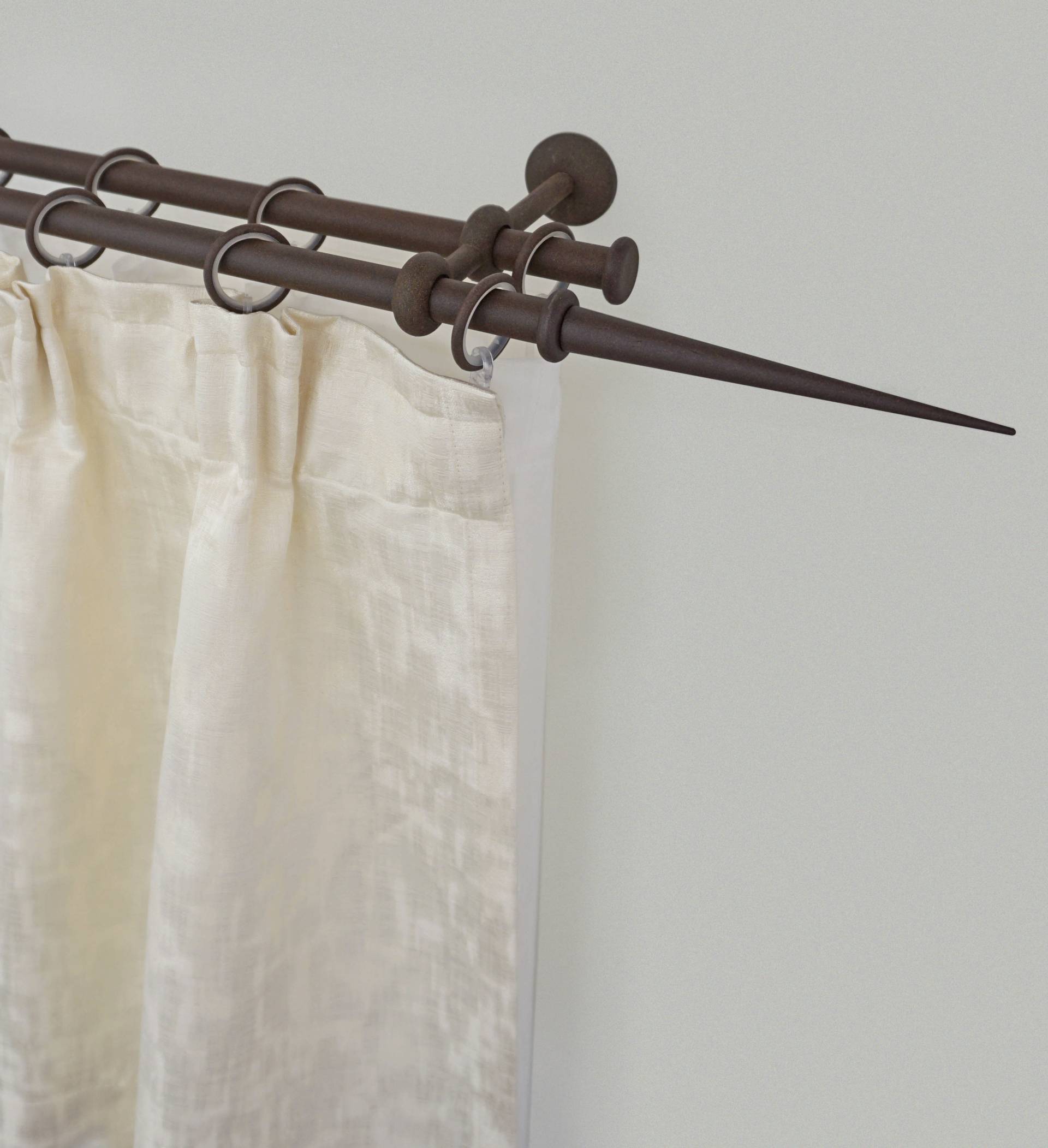 GARESA Gardinenstange »ESPERANCA«, 2 läufig-läufig, Wunschmasslänge, rustikale Vorhanggarnitur, verlängerbar, Endknopf Spitze, m. Ringe GARESA Gardinenstange »ESPERANCA«, 2 läufig-läufig, Wunschmasslänge, rustikale Vorhanggarnitur, verlängerbar, Endknopf Spitze, m. Ringe von GARESA