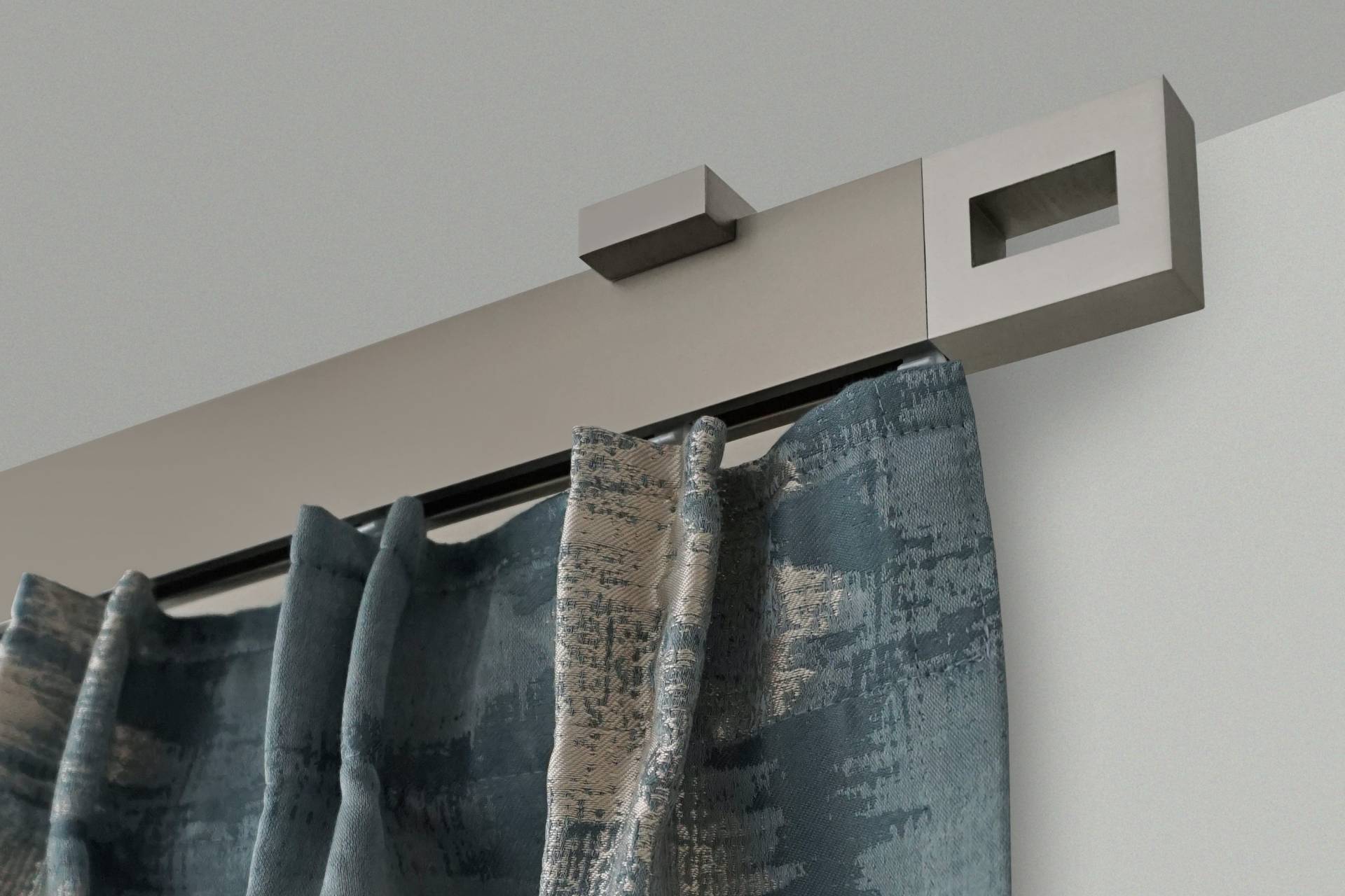 GARESA Gardinenstange »FLAT«, 1 läufig-läufig, Wunschmasslänge, Rechteckprofil, Deckenmontage, perfekter Lauf, modern, verlängerbar GARESA Gardinenstange »FLAT«, 1 läufig-läufig, Wunschmasslänge, Rechteckprofil, Deckenmontage, perfekter Lauf, modern, verlängerbar von GARESA