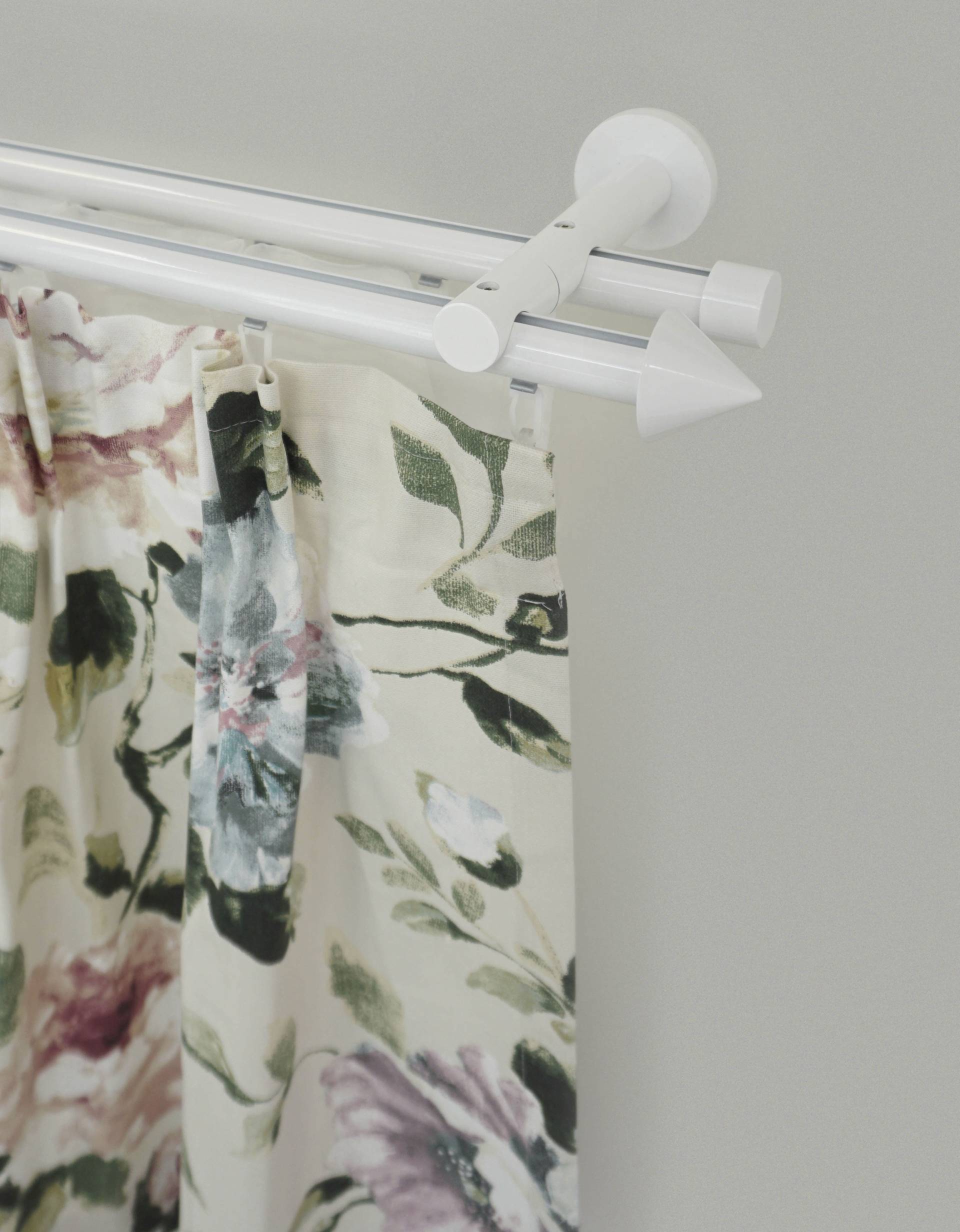 GARESA Gardinenstange »WHITE«, 2 läufig-läufig, Wunschmasslänge, Vorhanggarnitur, Innenlauf, verlängerbar, Wandmontage, Endknopf Spitze GARESA Gardinenstange »WHITE«, 2 läufig-läufig, Wunschmasslänge, Vorhanggarnitur, Innenlauf, verlängerbar, Wandmontage, Endknopf Spitze von GARESA