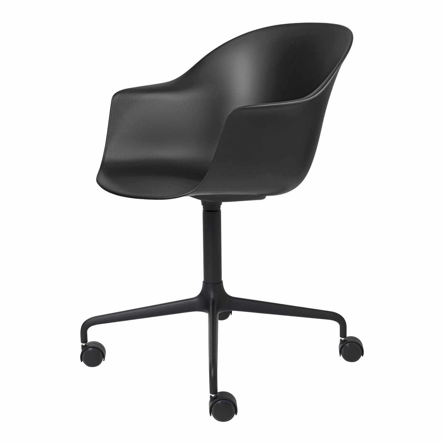 Bat Meeting Chair 4-Star Bürostuhl, Sitzschale Plastic Shell black, Vierstern Untergestell polished aluminium/black matt von GUBI