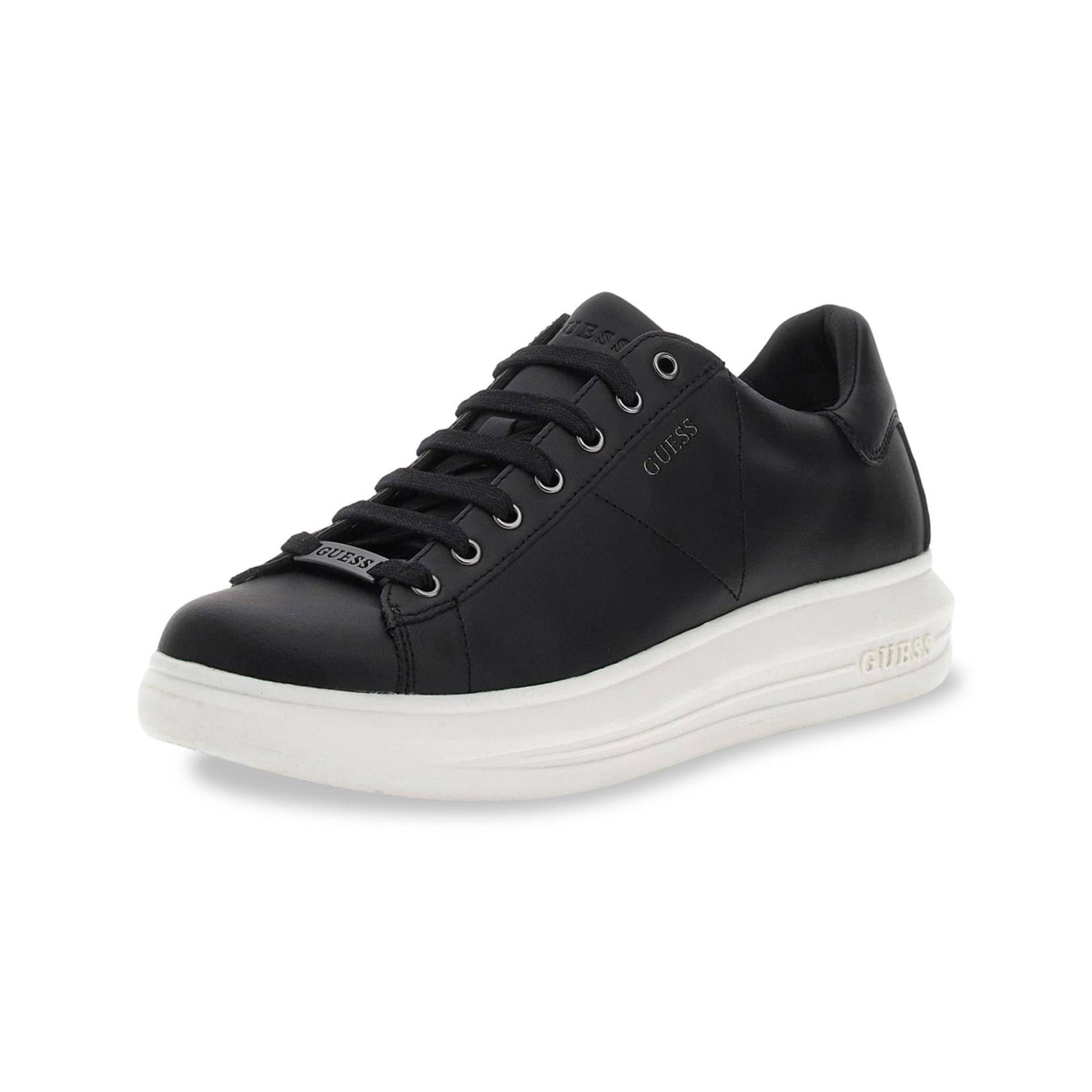 Sneakers, Low Top Herren Schwarz 45 von GUESS