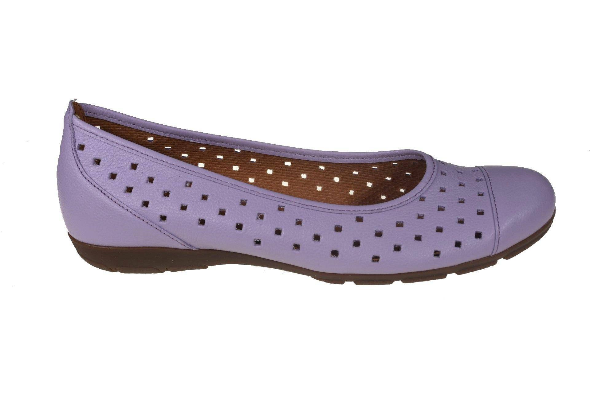 44.169.23 - Leder Ballerina Damen Violett 39 von Gabor