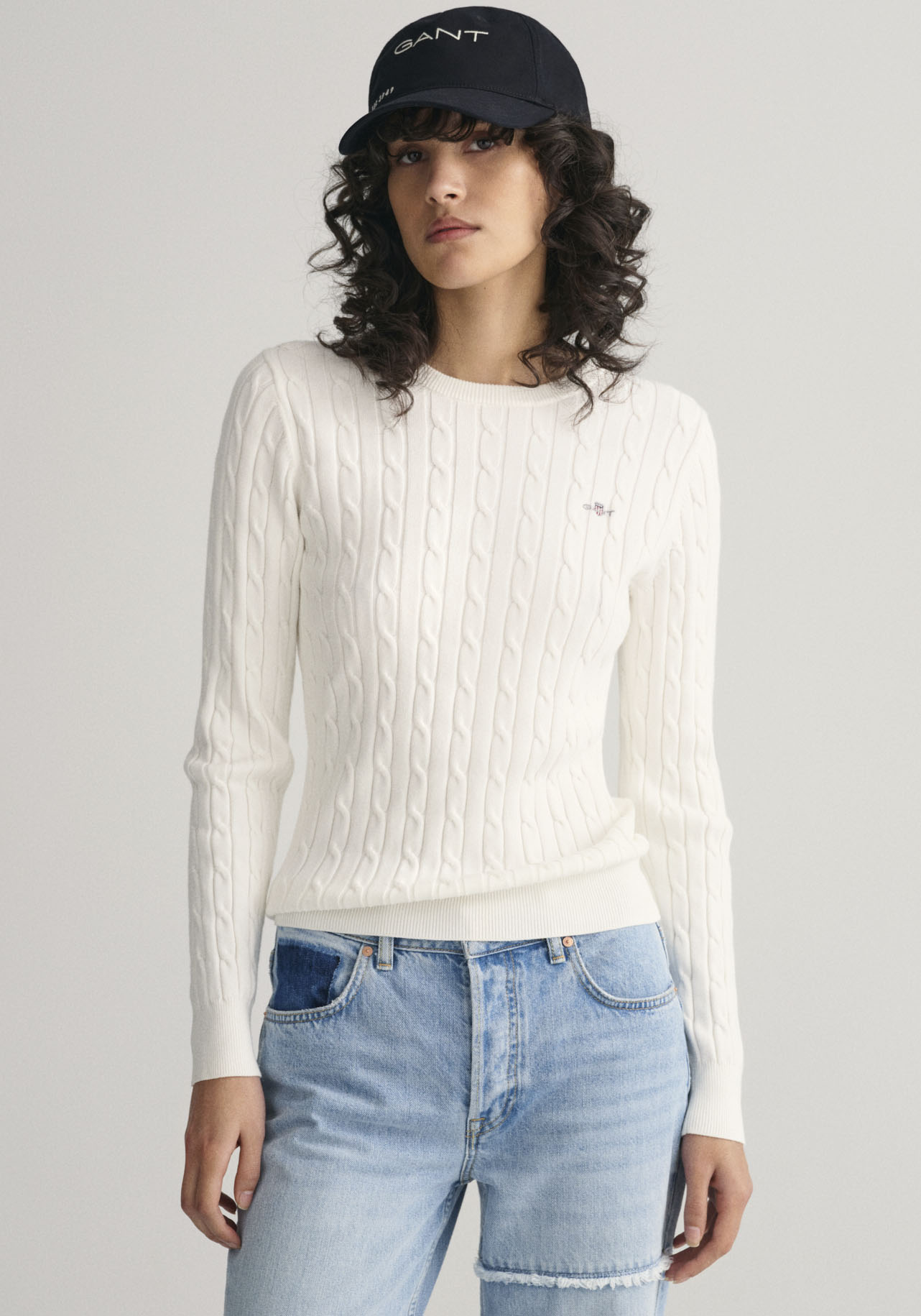 Gant Strickpullover »STRETCH COTTON CABLE C-NECK«, mit Logostickerei auf der Brust Gant Strickpullover »STRETCH COTTON CABLE C-NECK«, mit Logostickerei auf der Brust von Gant