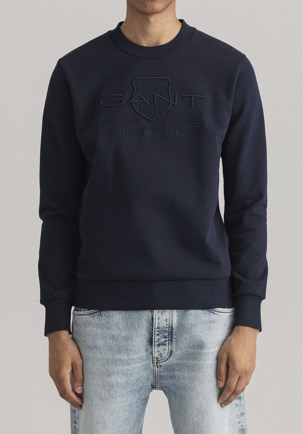 Gant Sweatshirt »D1. TONAL ARCHIVE SHIELD C-NECK« von Gant