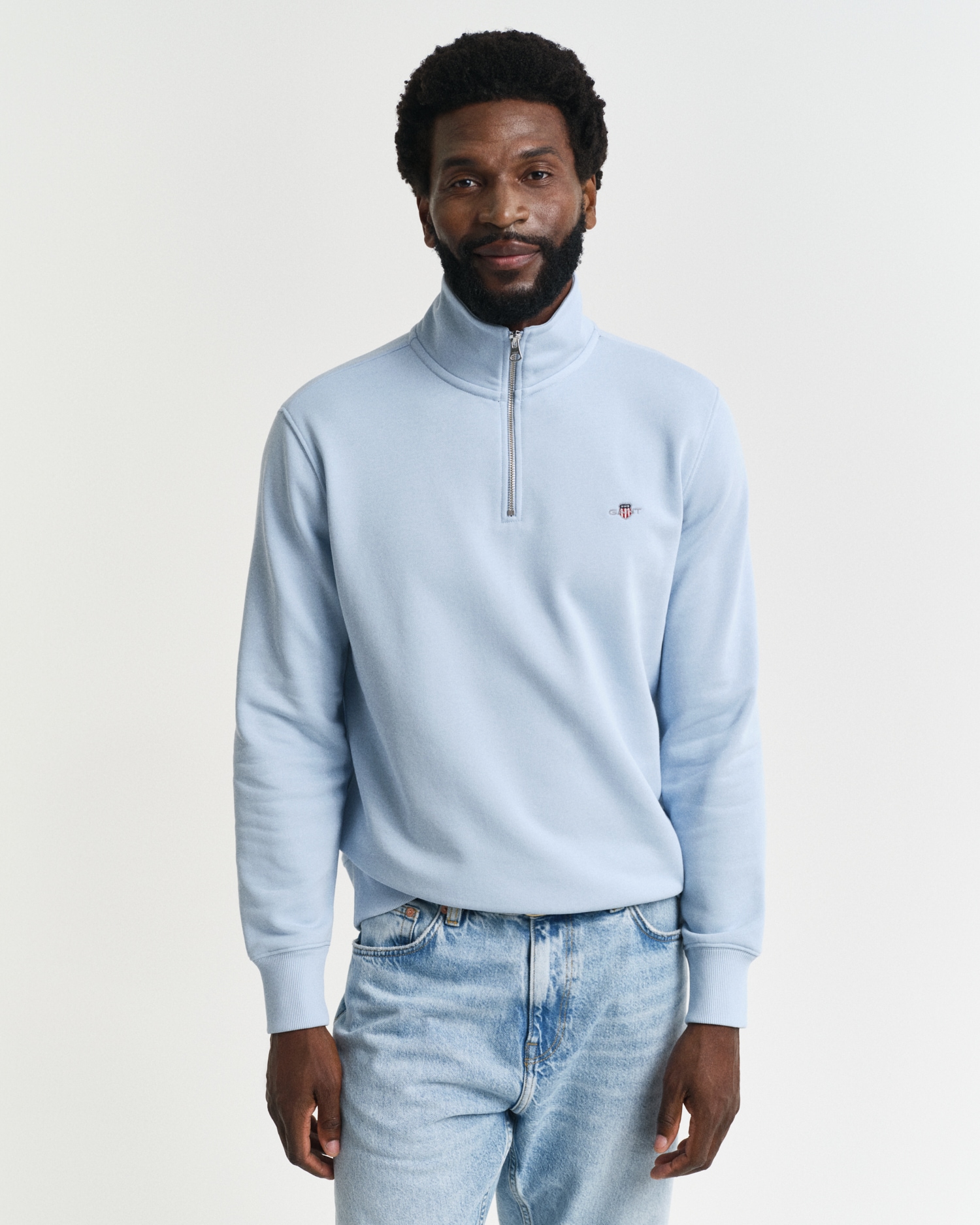 Gant Sweatshirt »REG SHIELD HALF ZIP SWEAT«, mit Logostickerei auf der Brust Gant Sweatshirt »REG SHIELD HALF ZIP SWEAT«, mit Logostickerei auf der Brust von Gant