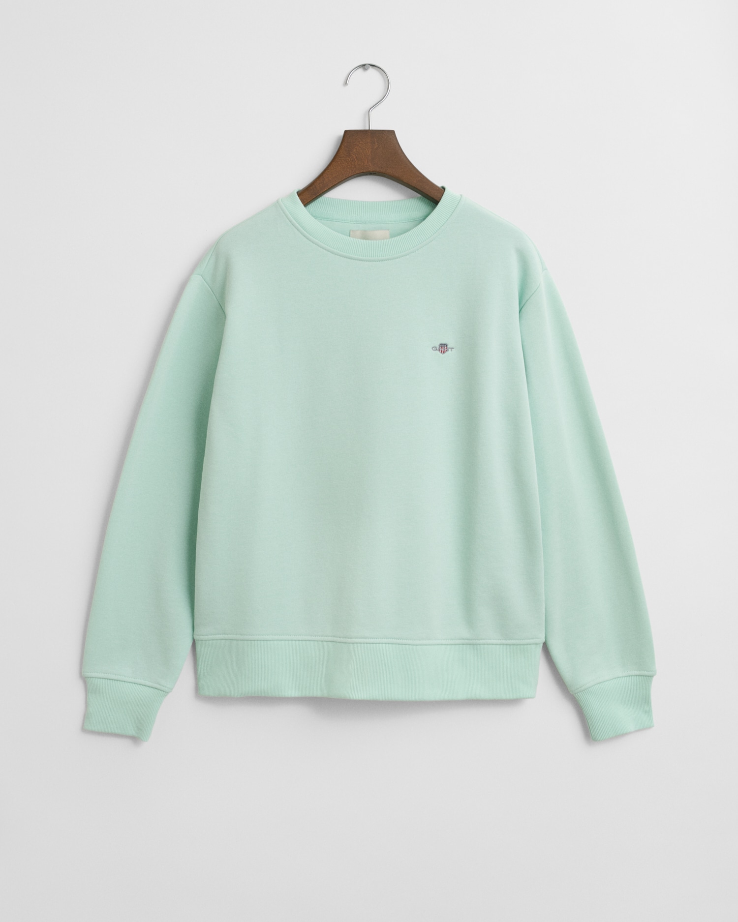 Gant Sweatshirt »SHIELD C-NECK SWEAT«, Grafische GANT-Stickerei auf der Brust Gant Sweatshirt »SHIELD C-NECK SWEAT«, Grafische GANT-Stickerei auf der Brust von Gant