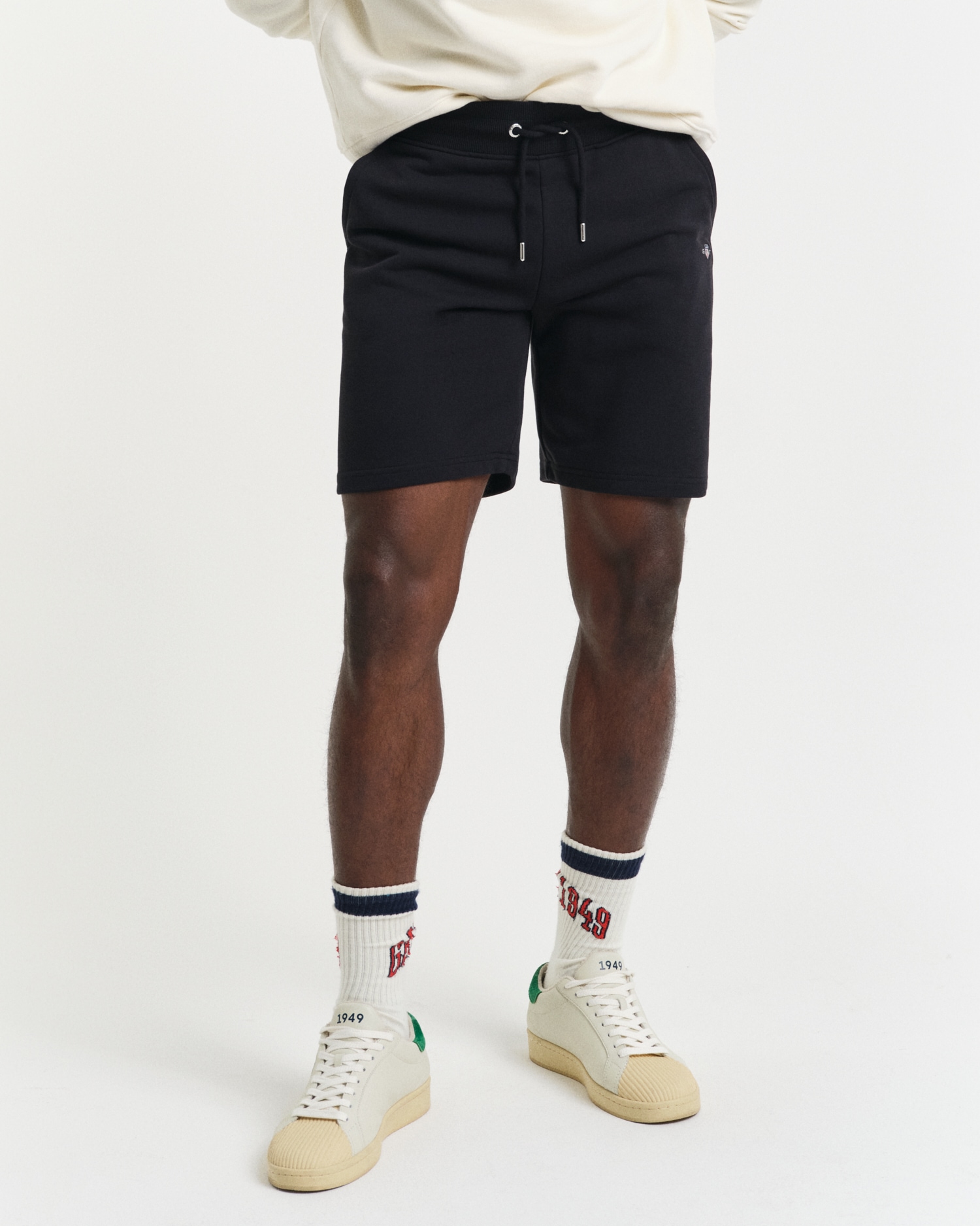 Gant Sweatshorts »REG SHIELD SWEAT SHORTS« von Gant