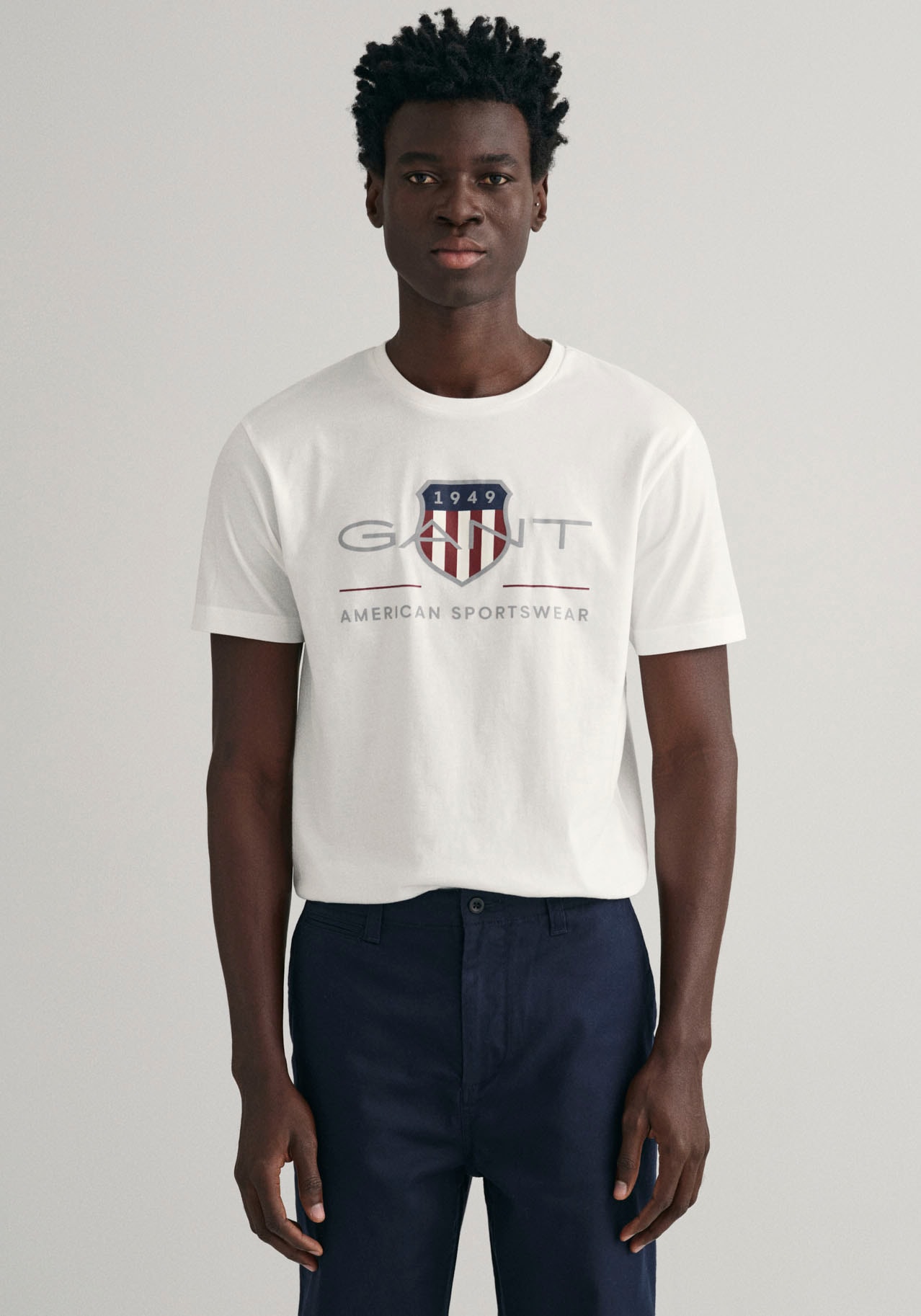 Gant T-Shirt »REG ARCHIVE SHIELD SS T-SHIRT«, mit Logodruck auf der Brust von Gant