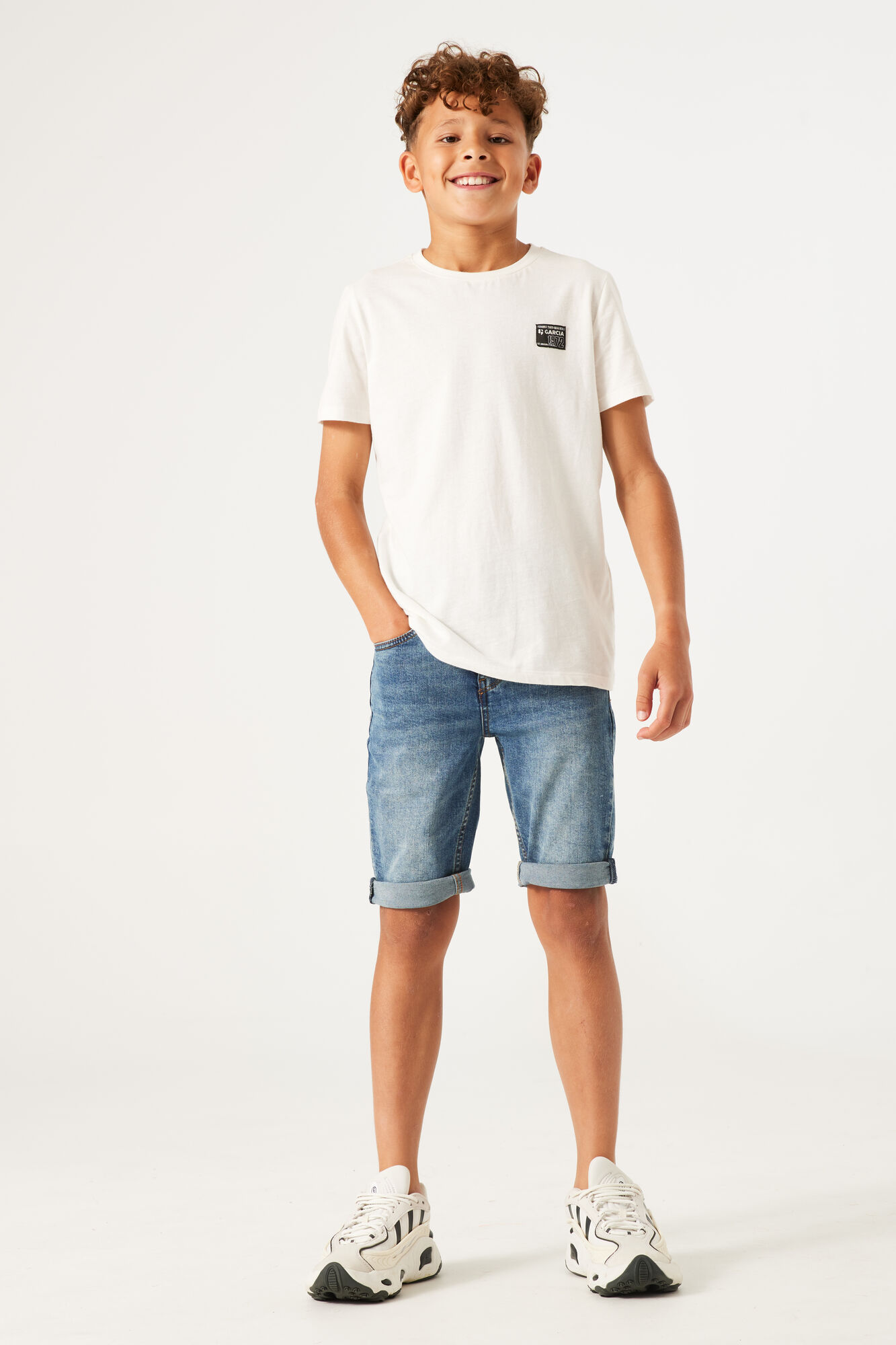 Garcia Jeansshorts »Tavio«, mit Used-Effekten Garcia Jeansshorts »Tavio«, mit Used-Effekten von Garcia