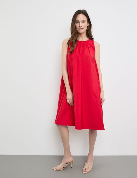 GERRY WEBER Damen Ärmelloses Kleid mit Faltendetail Rundhals Viskose Rot von Gerry Weber