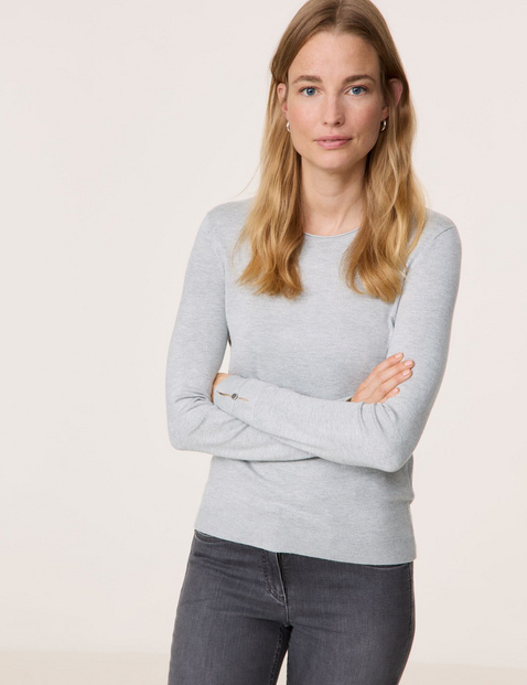 GERRY WEBER Damen Langarmpullover aus nachhaltigem Feinstrick Langarm|Mit Schlitz Viskose, Grau von Gerry Weber