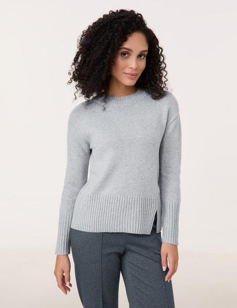 GERRY WEBER Damen Kuscheliger Strickpullover mit Saumschlitz Breite Rippenbündchen|Langarm Polyamid, Grau von Gerry Weber