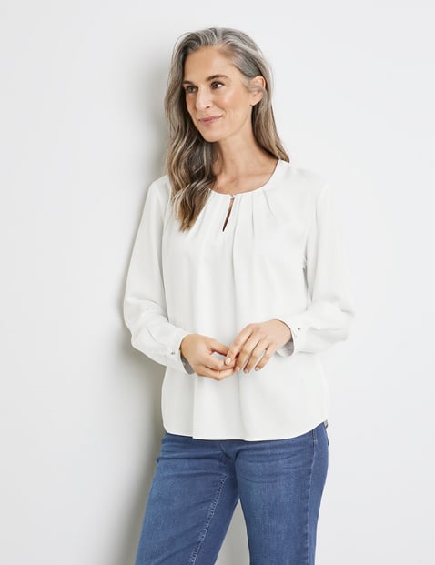 GERRY WEBER Damen Fließende Bluse mit einfach gelegten Falten 66cm Langarm Rundhals Weiss von Gerry Weber