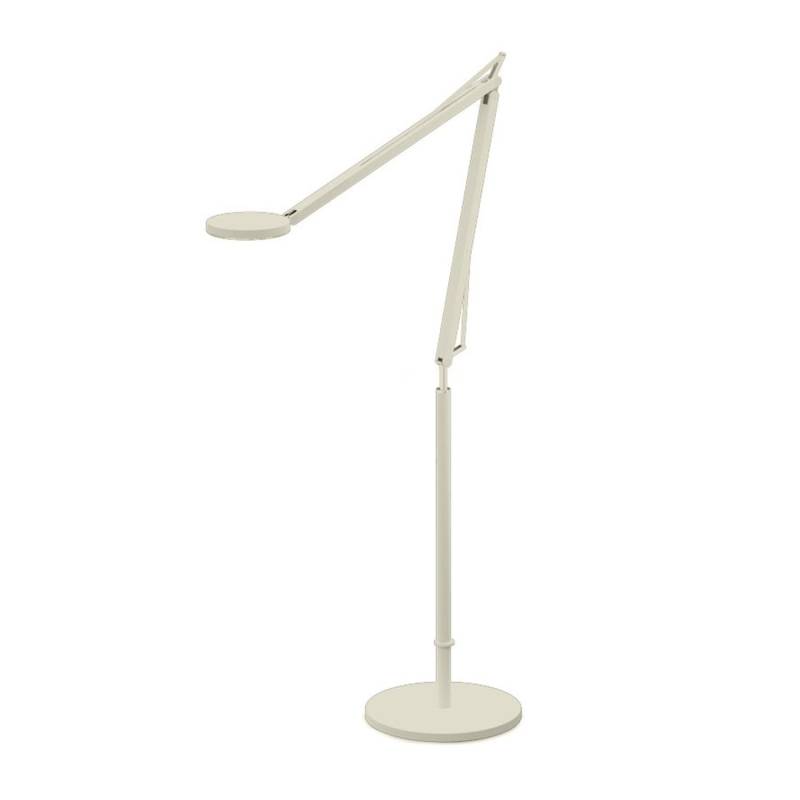 John Floor Stehleuchte, Farbe sand white von Grau