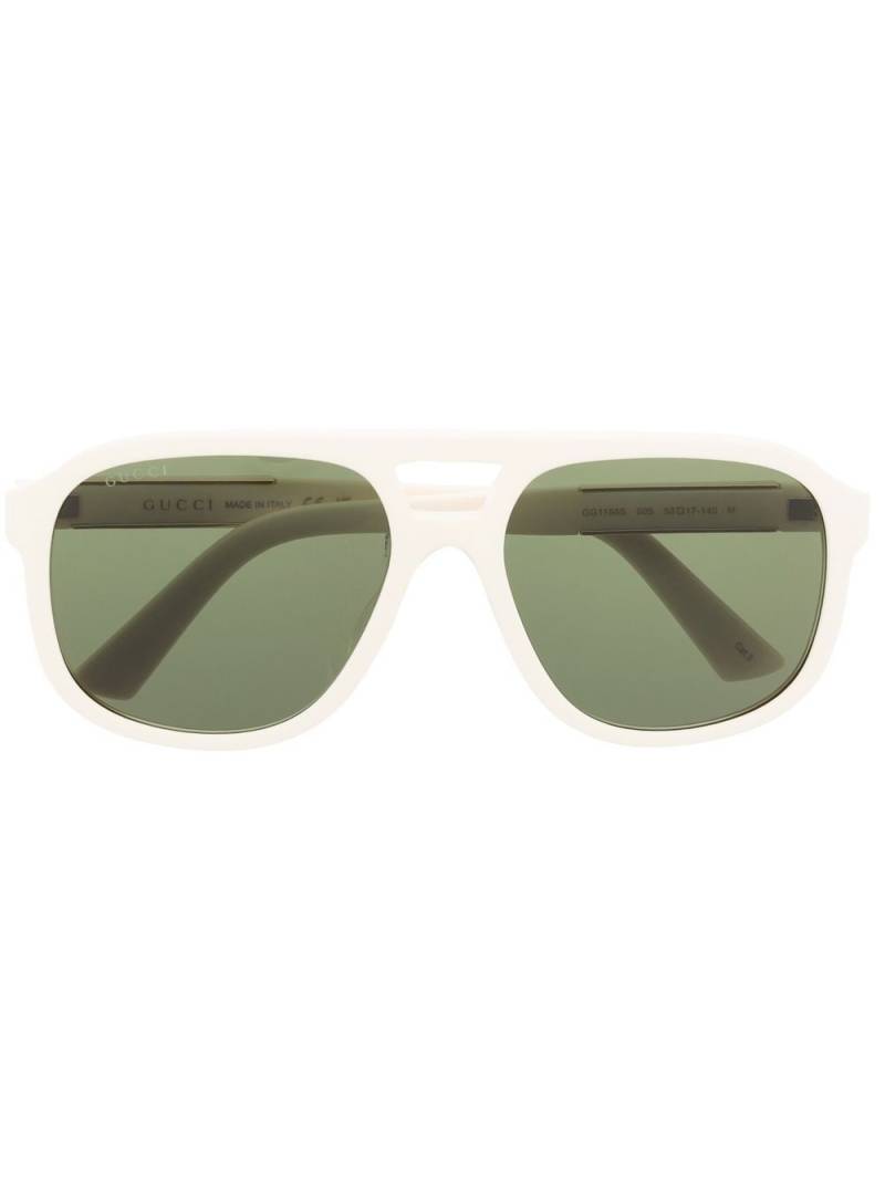 Gucci Eyewear pilot-frame logo-plaque sunglasses - Neutrals von Gucci Eyewear