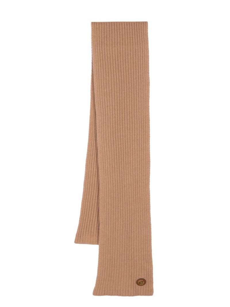 Gucci GG-plaque ribbed scarf - Neutrals von Gucci