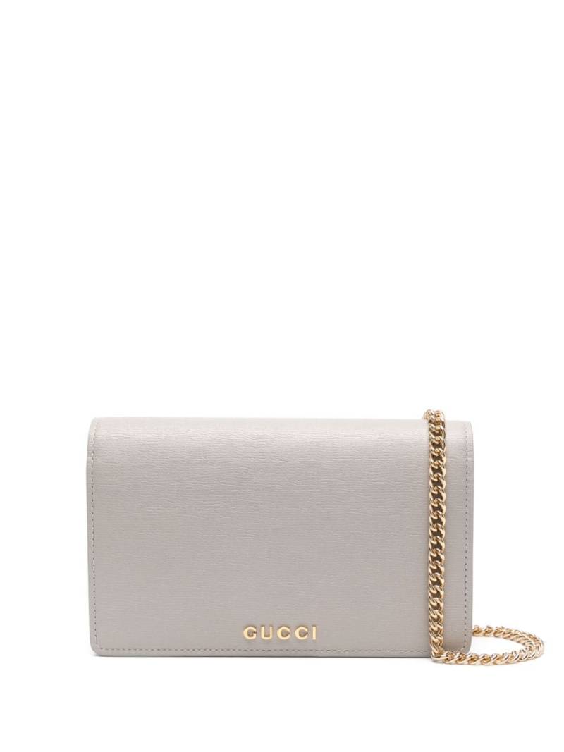 Gucci logo-lettering leather shoulder bag - Grey von Gucci