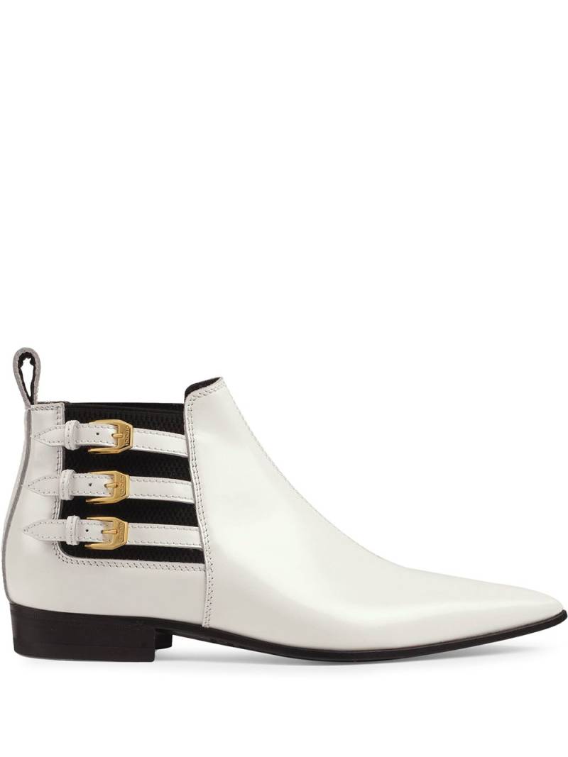 Gucci pointed side buckle ankle boots - White von Gucci