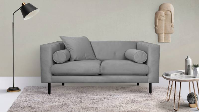 Guido Maria Kretschmer Home&Living 2-Sitzer »Lillibeth Designsofa mit Wellenunterfederung, Masse B/T/H: 155/74/83 cm«, Zierkissen als Wendekissen, in Samtoptik oder Cord von Guido Maria Kretschmer Home&Living