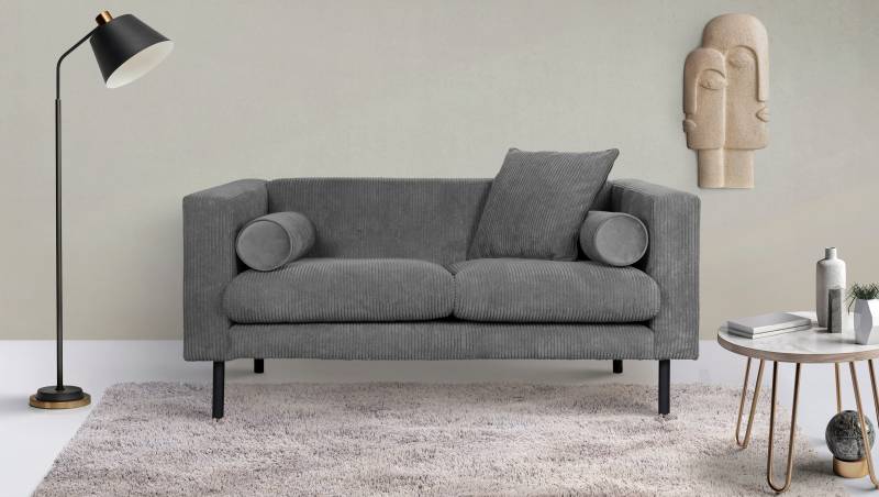 Guido Maria Kretschmer Home&Living 2-Sitzer »Lillibeth Designsofa mit Wellenunterfederung, Masse B/T/H: 155/74/83 cm«, Zierkissen als Wendekissen, in Samtoptik oder Cord von Guido Maria Kretschmer Home&Living